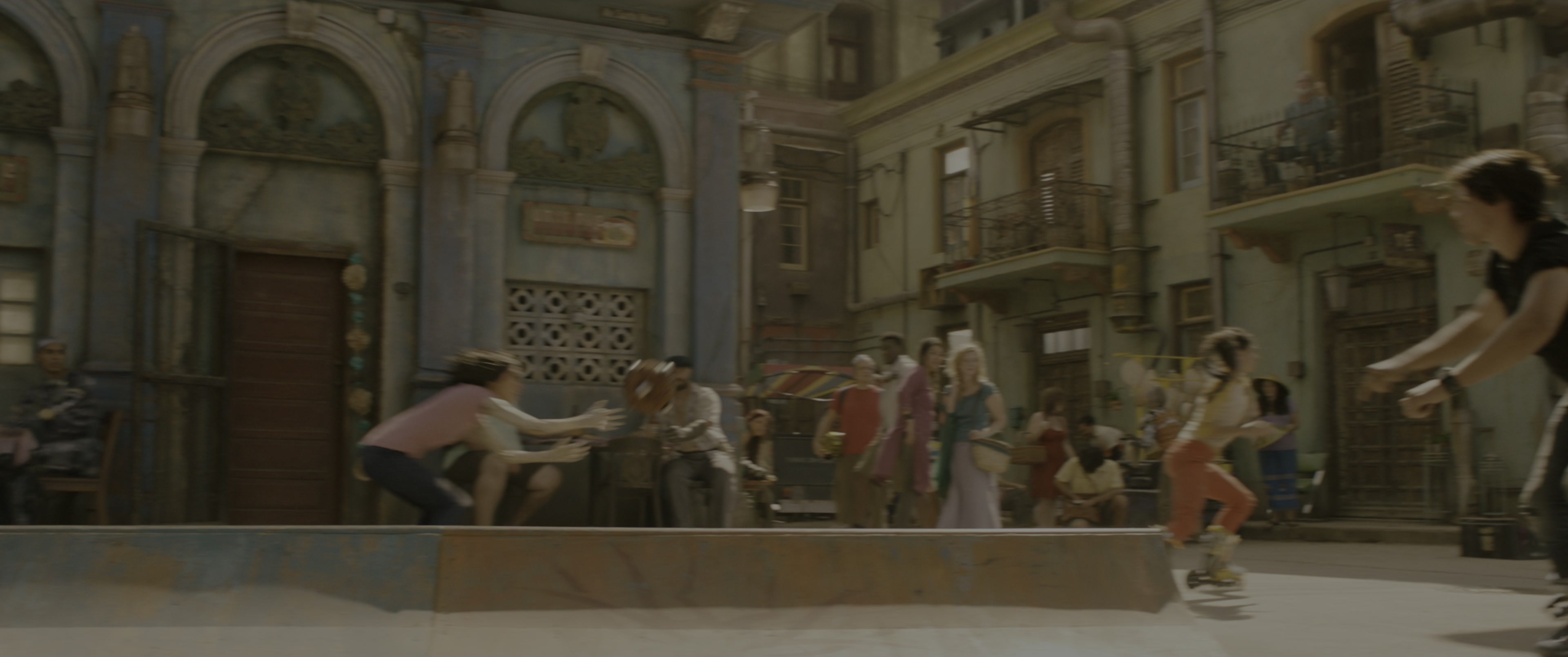 Alita: Battle Angel (2019), wide, 2.39:1 — film still