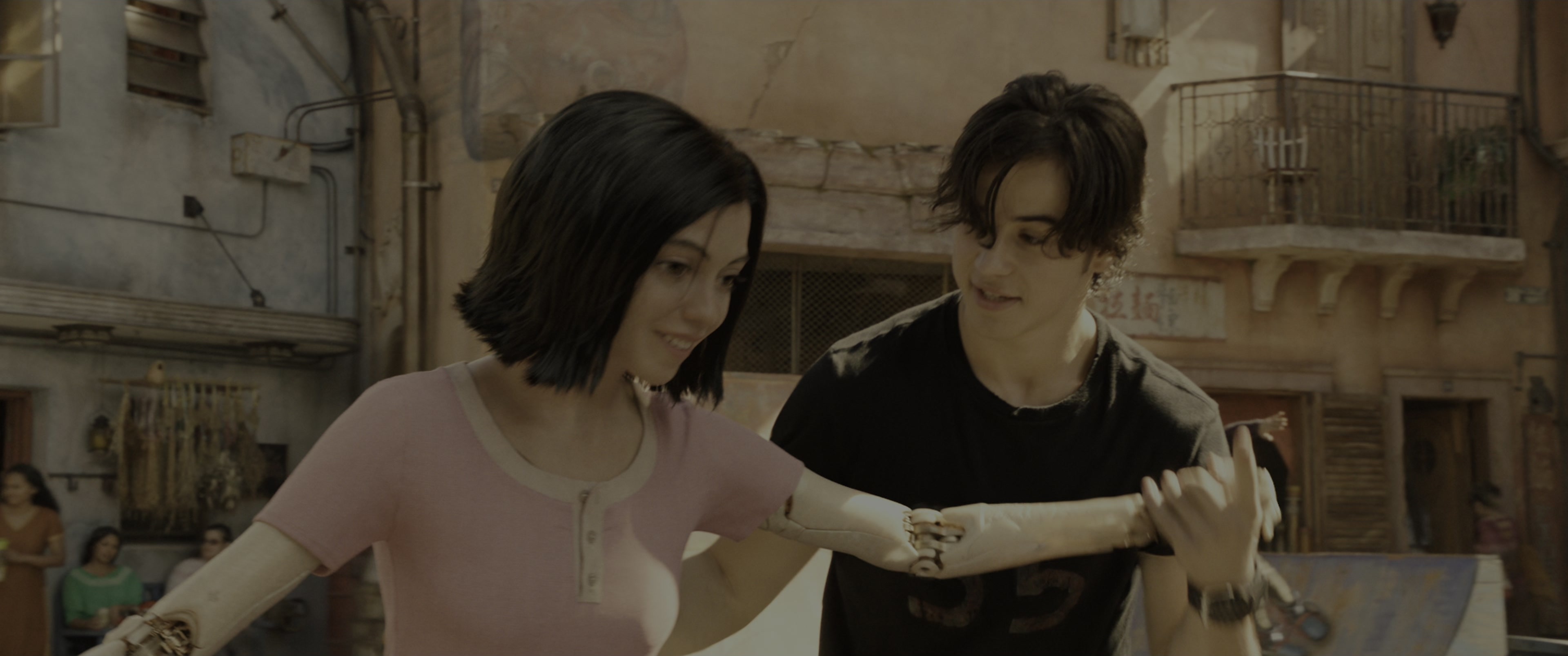 Alita: Battle Angel (2019), wide, 2.39:1 — film still