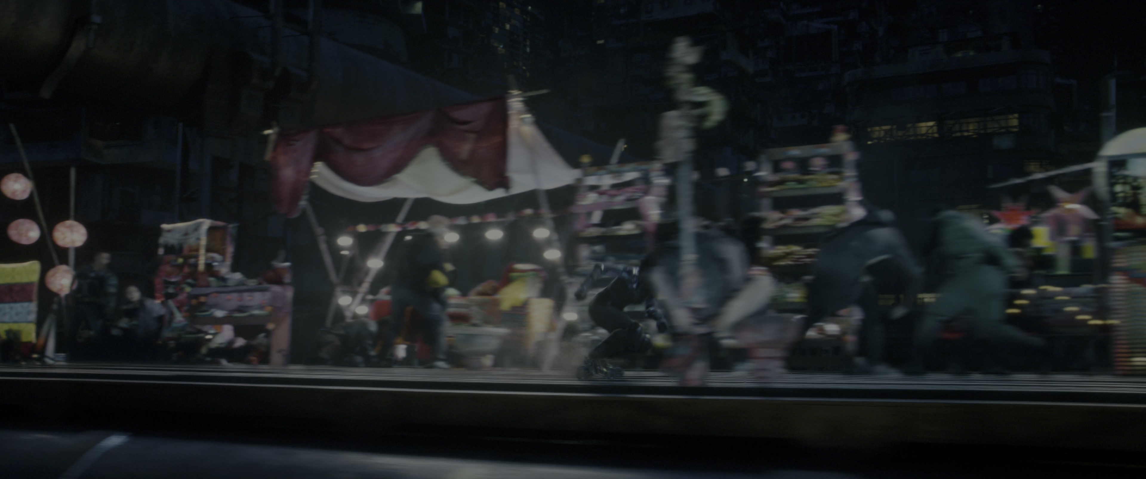 Alita: Battle Angel (2019), wide, 2.39:1 — film still