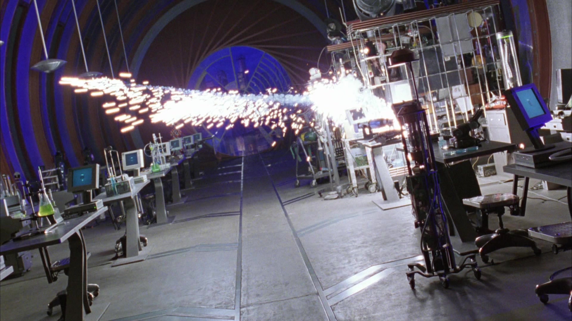 Batman Forever (1995), wide, 1.78:1 — film still