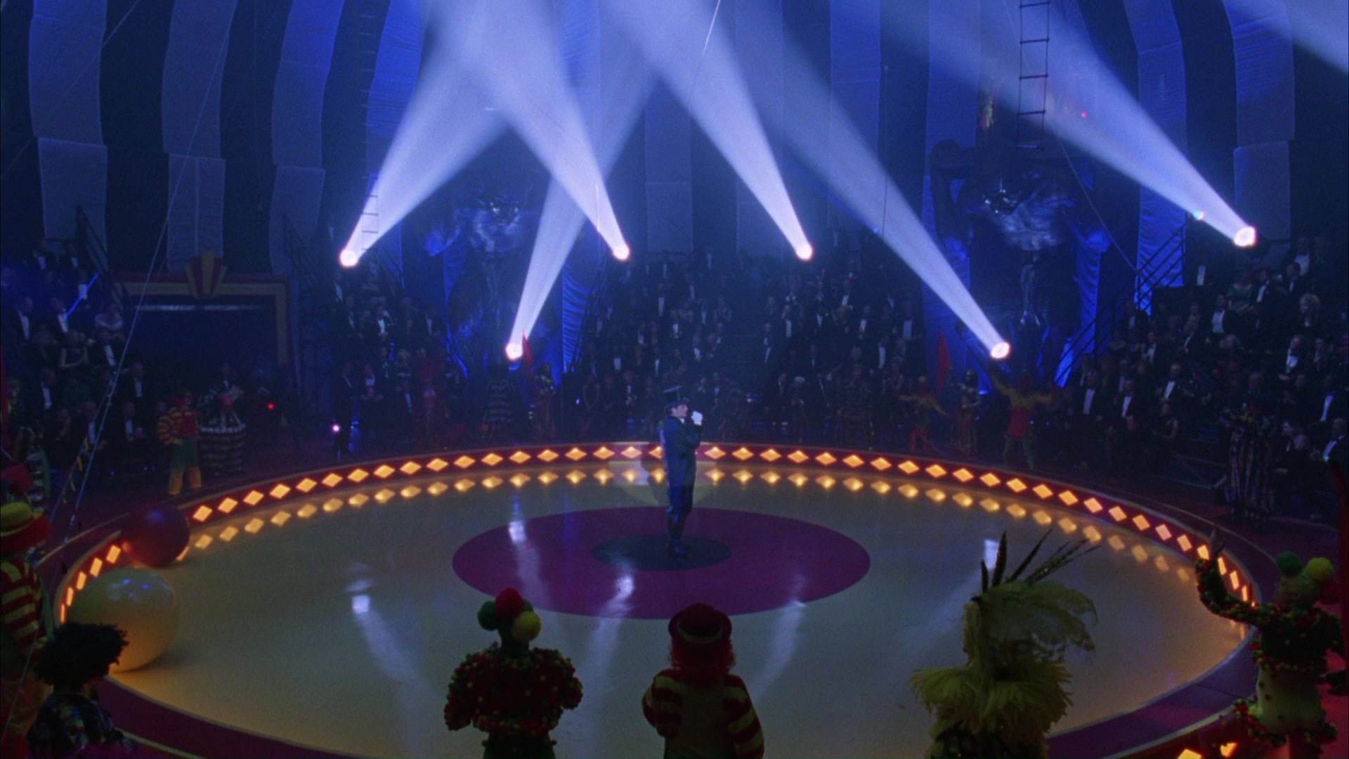Batman Forever (1995), wide, 1.78:1 — film still
