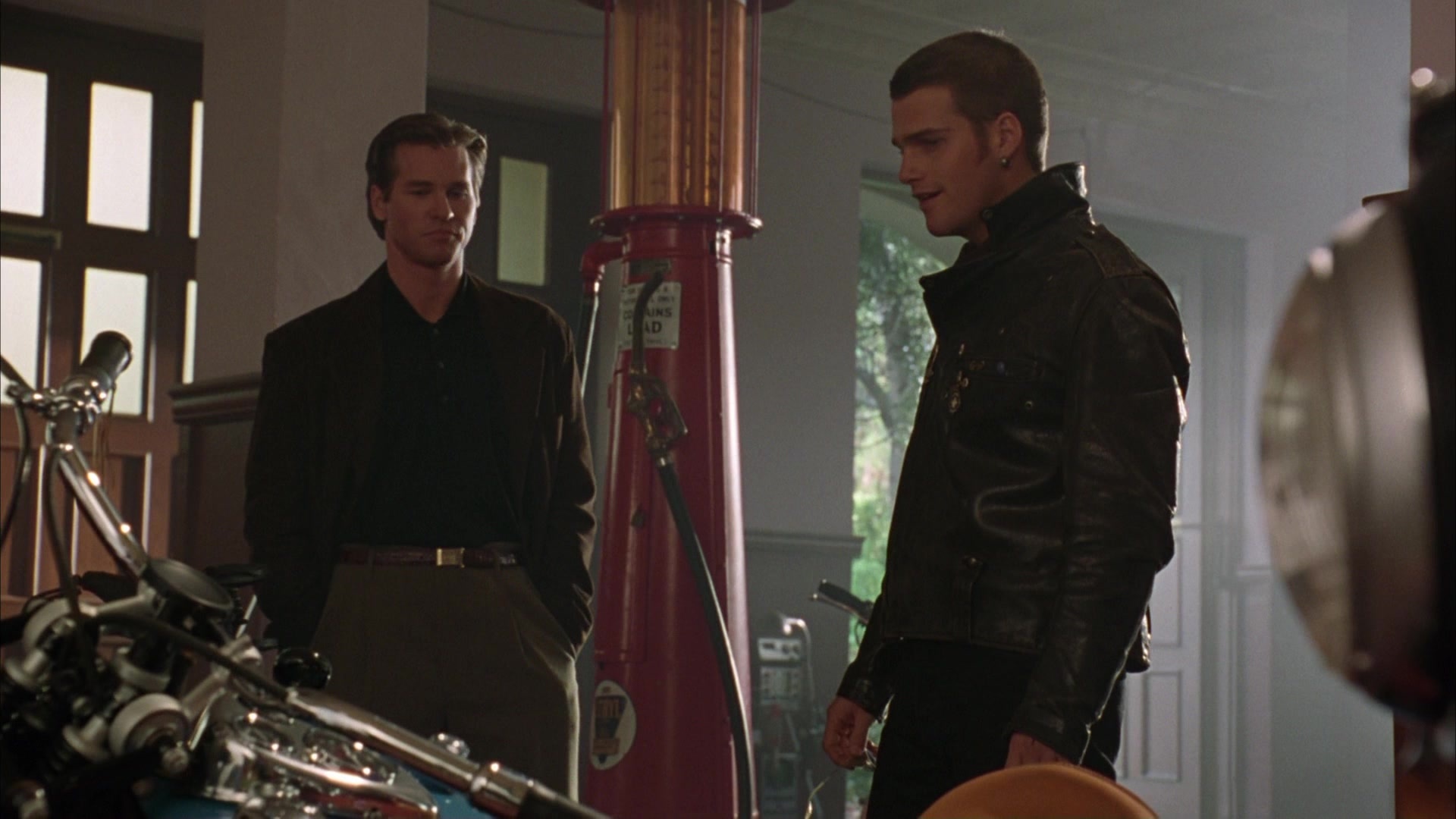 Batman Forever (1995), wide, 1.78:1 — film still