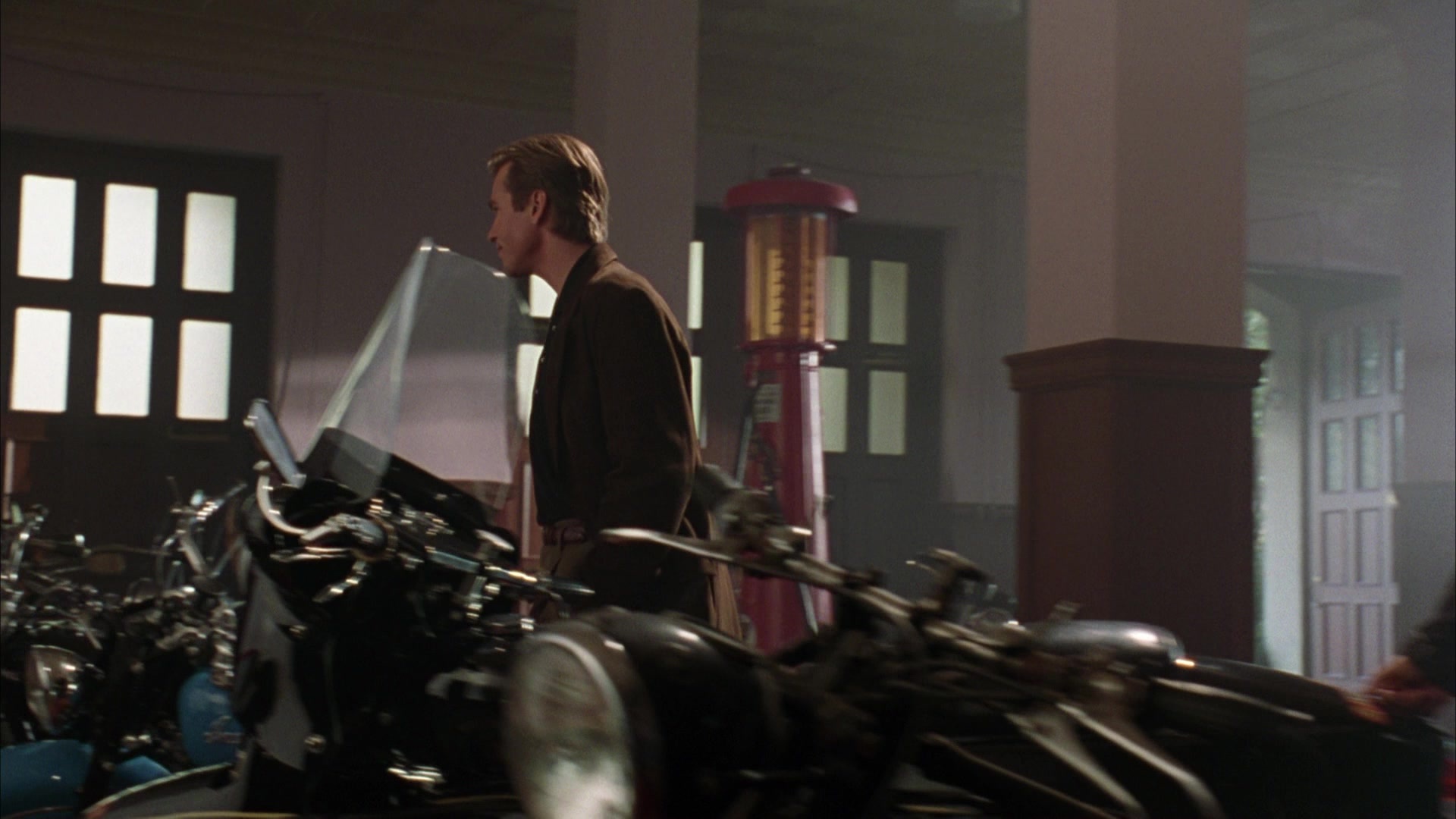 Batman Forever (1995), wide, 1.78:1 — film still