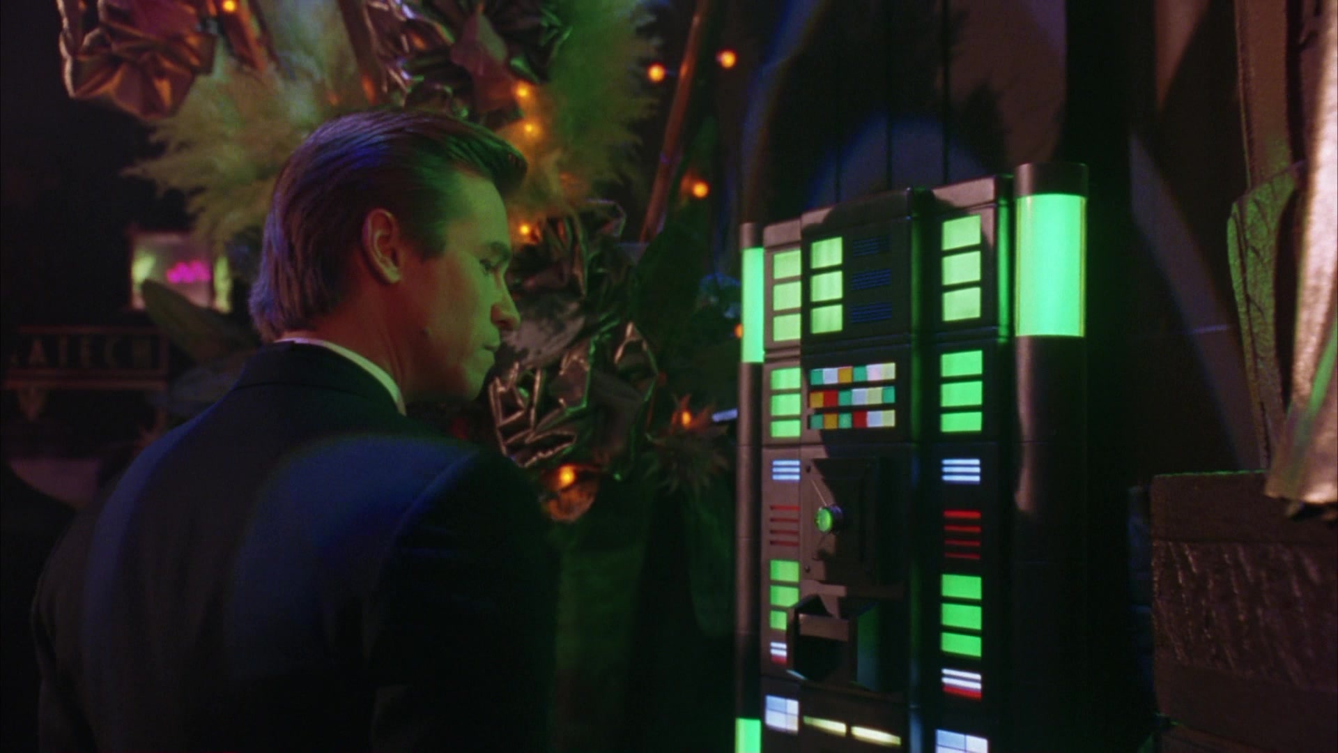 Batman Forever (1995), wide, 1.78:1 — film still