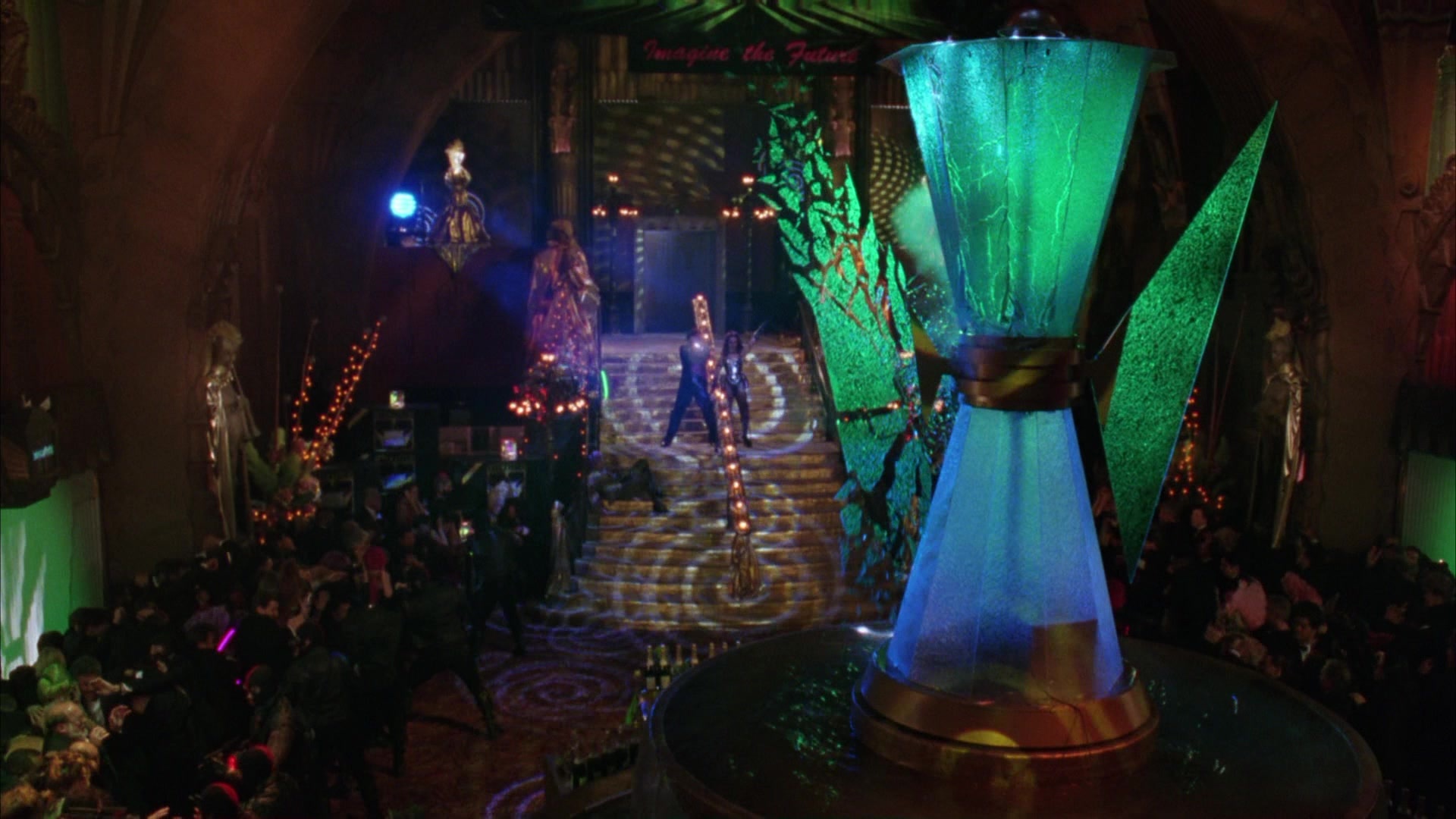 Batman Forever (1995), wide, 1.78:1 — film still