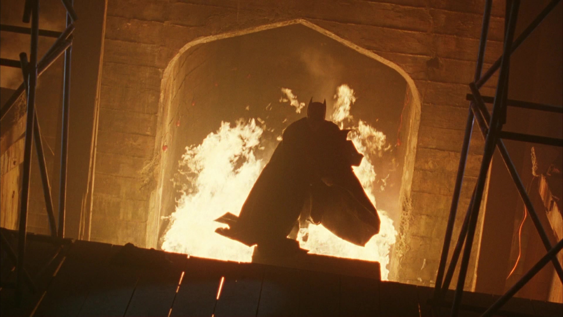 Batman Forever (1995), wide, 1.78:1 — film still