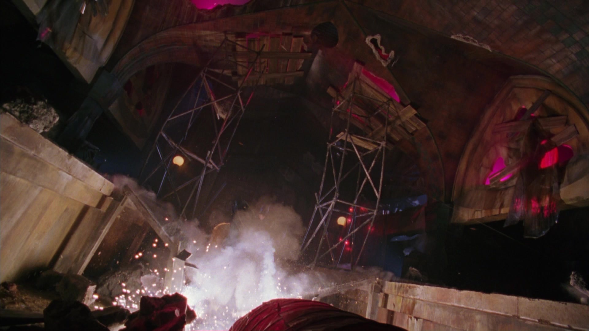 Batman Forever (1995), wide, 1.78:1 — film still