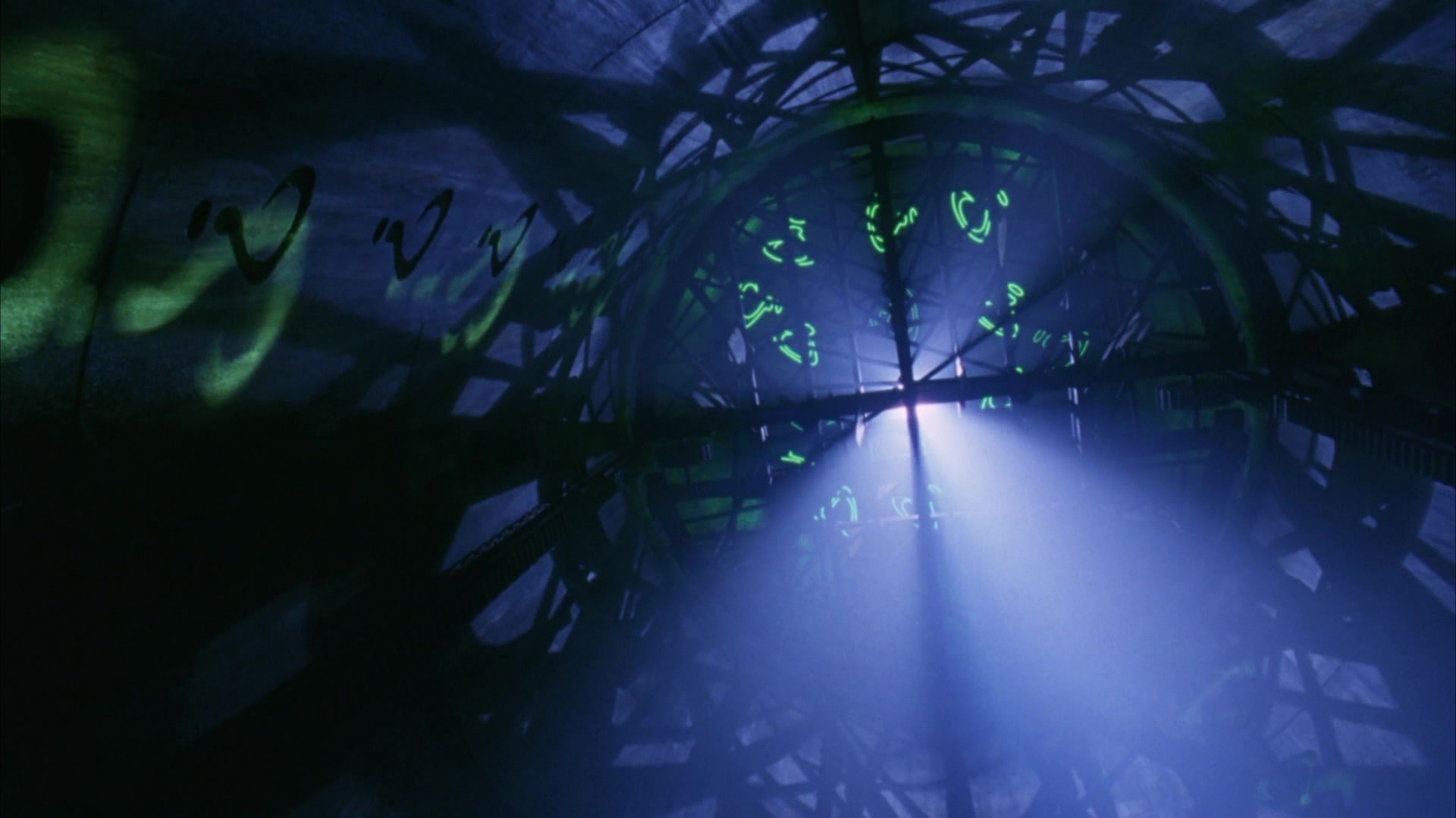 Batman Forever (1995), wide, 1.78:1 — film still