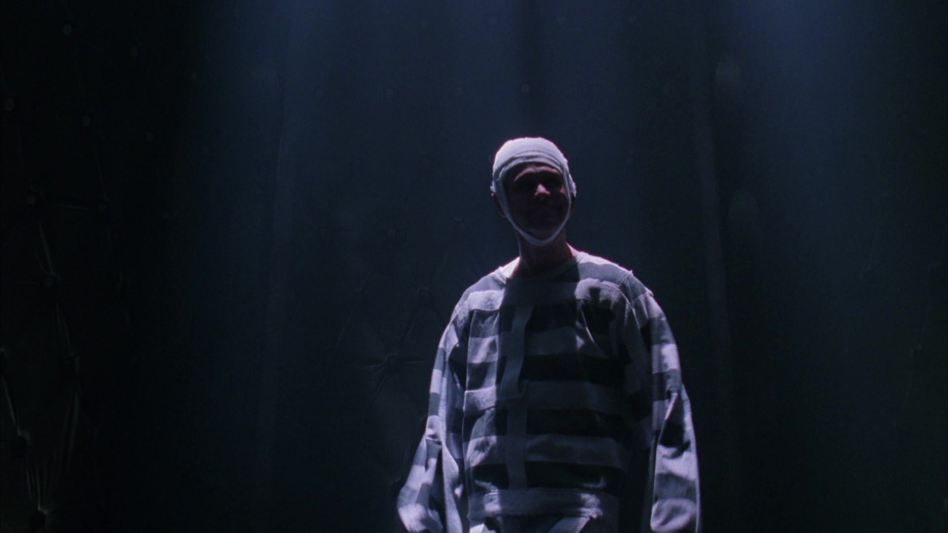 Batman Forever (1995), wide, 1.78:1 — film still
