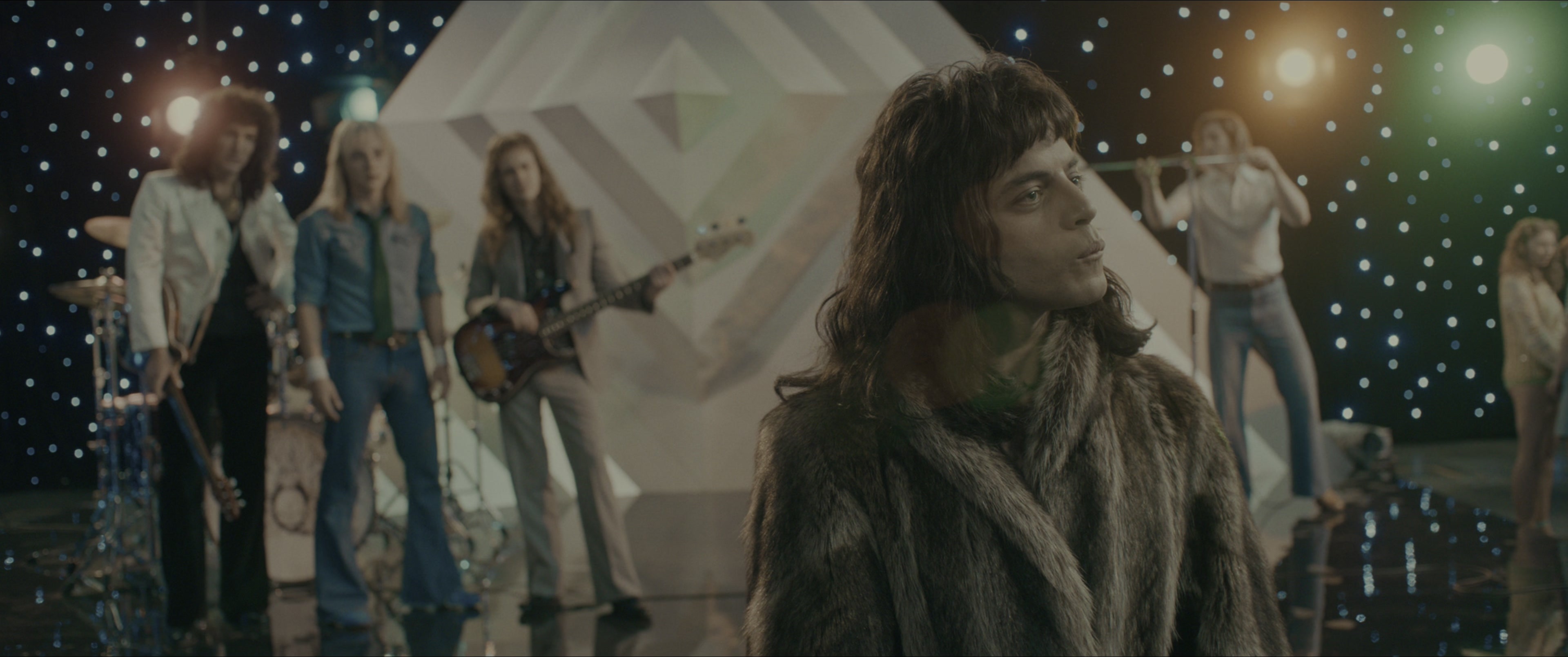 Bohemian Rhapsody (2018), wide, 2.39:1 — film still
