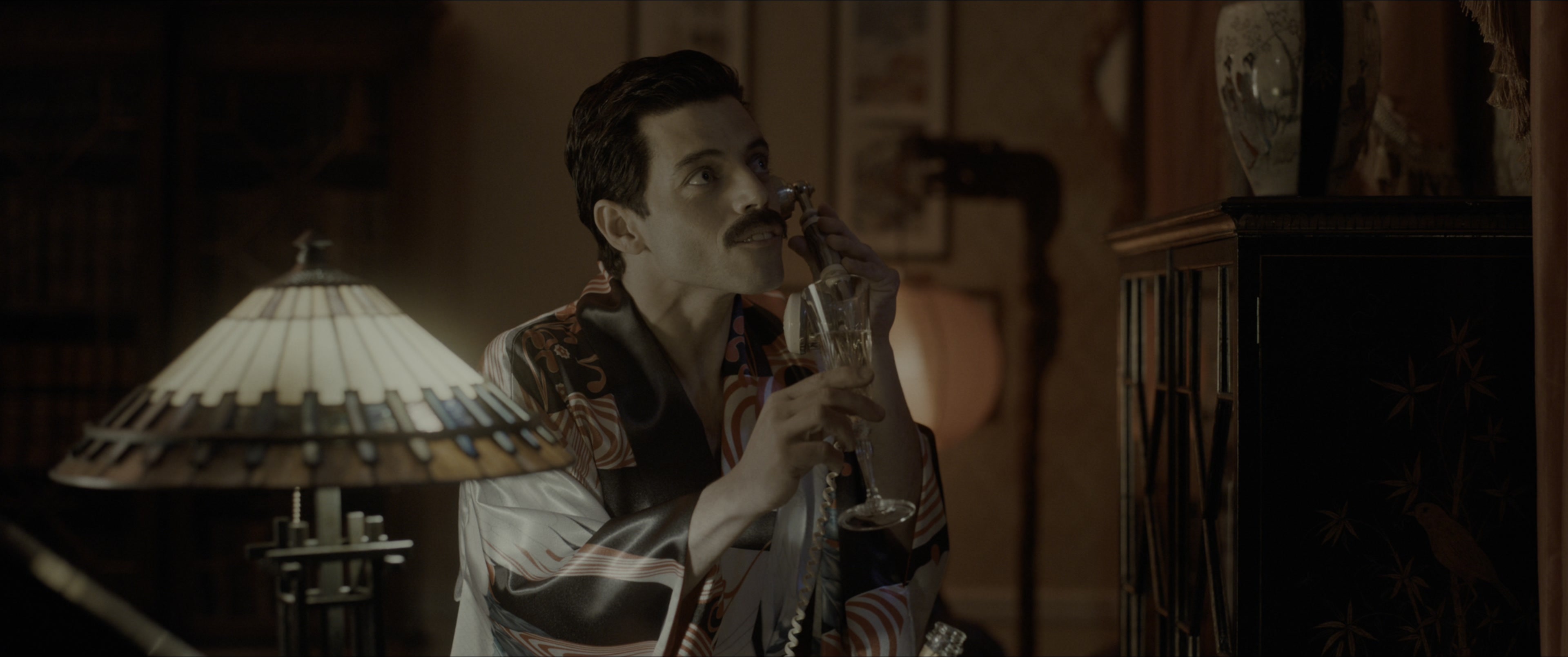 Bohemian Rhapsody (2018), wide, 2.39:1 — film still