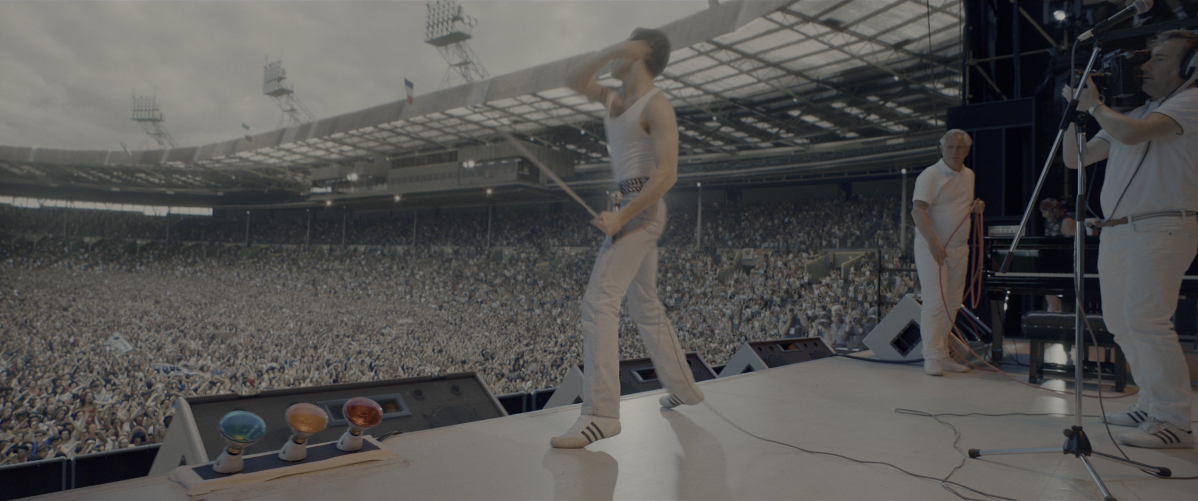 Bohemian Rhapsody (2018), wide, 2.39:1 — film still