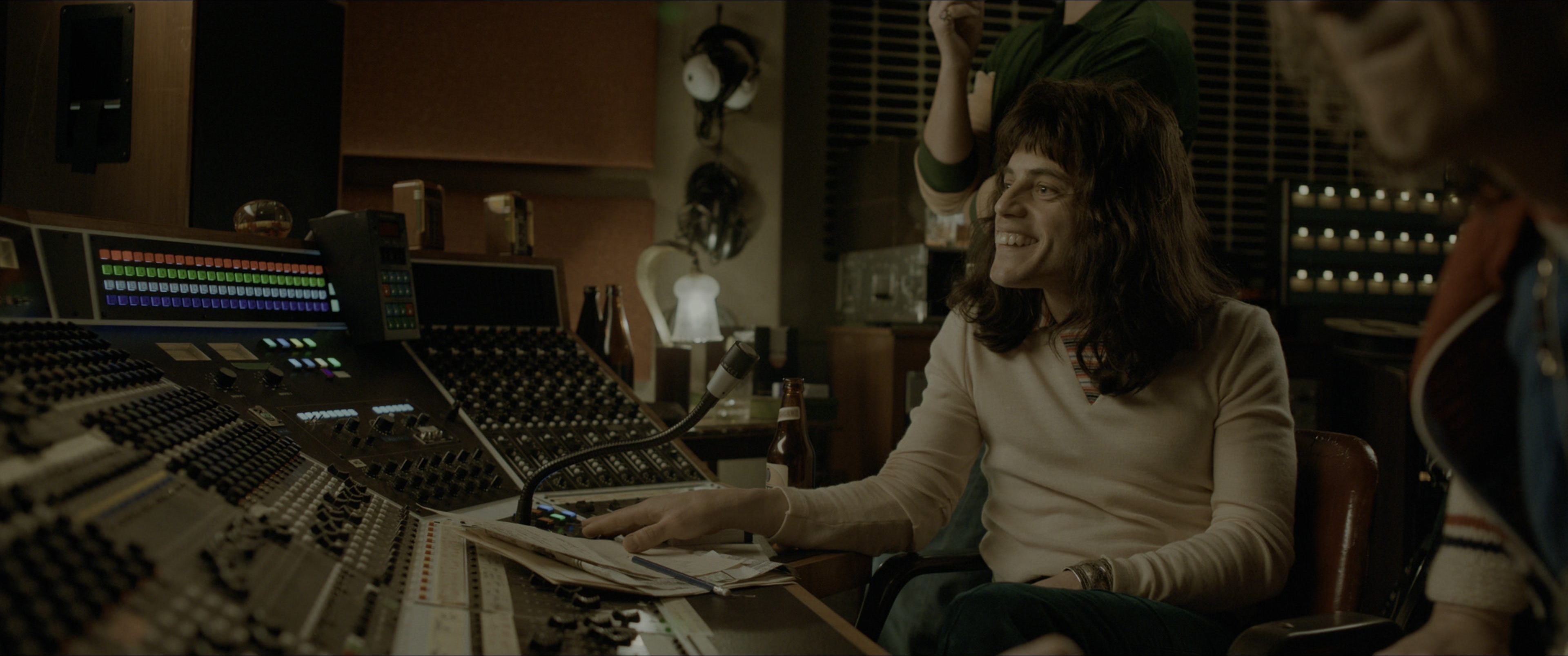 Bohemian Rhapsody (2018), medium, 2.39:1 — film still