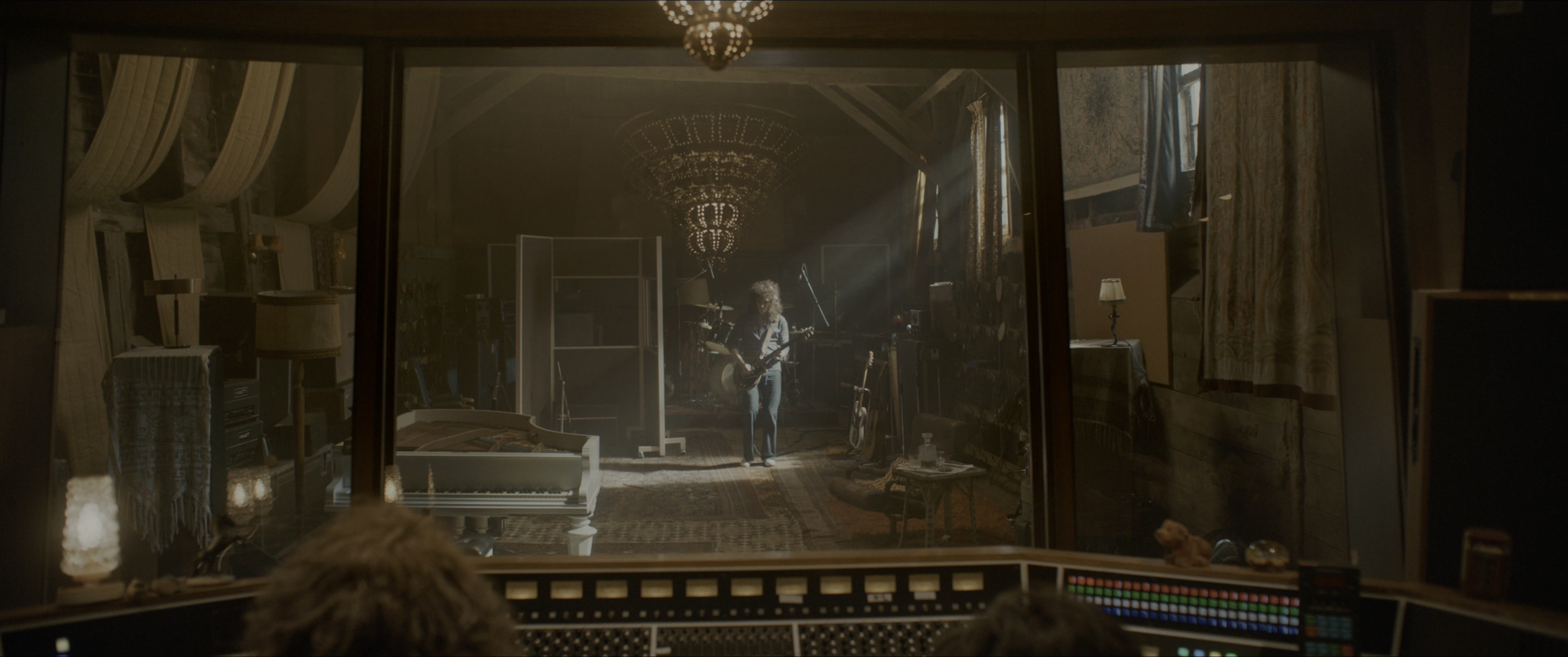 Bohemian Rhapsody (2018), wide, 2.39:1 — film still