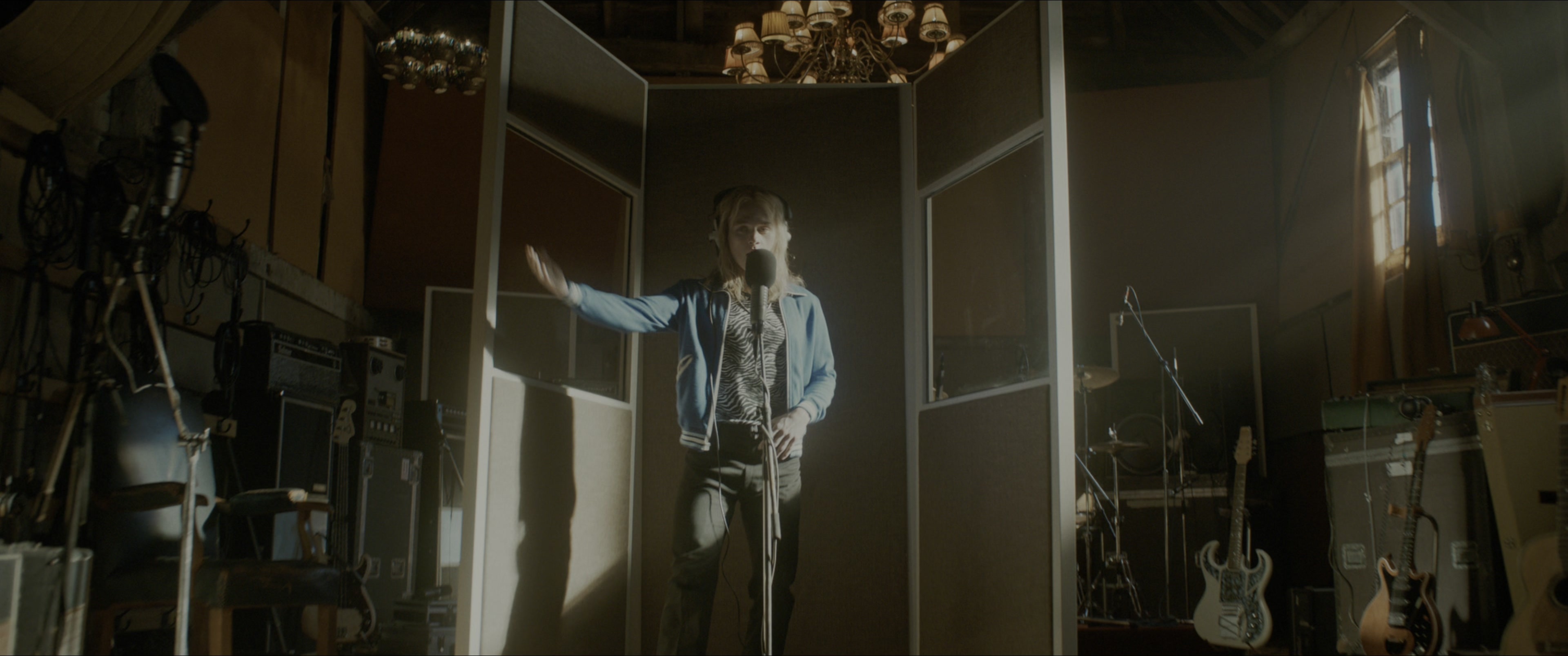 Bohemian Rhapsody (2018), wide, 2.39:1 — film still