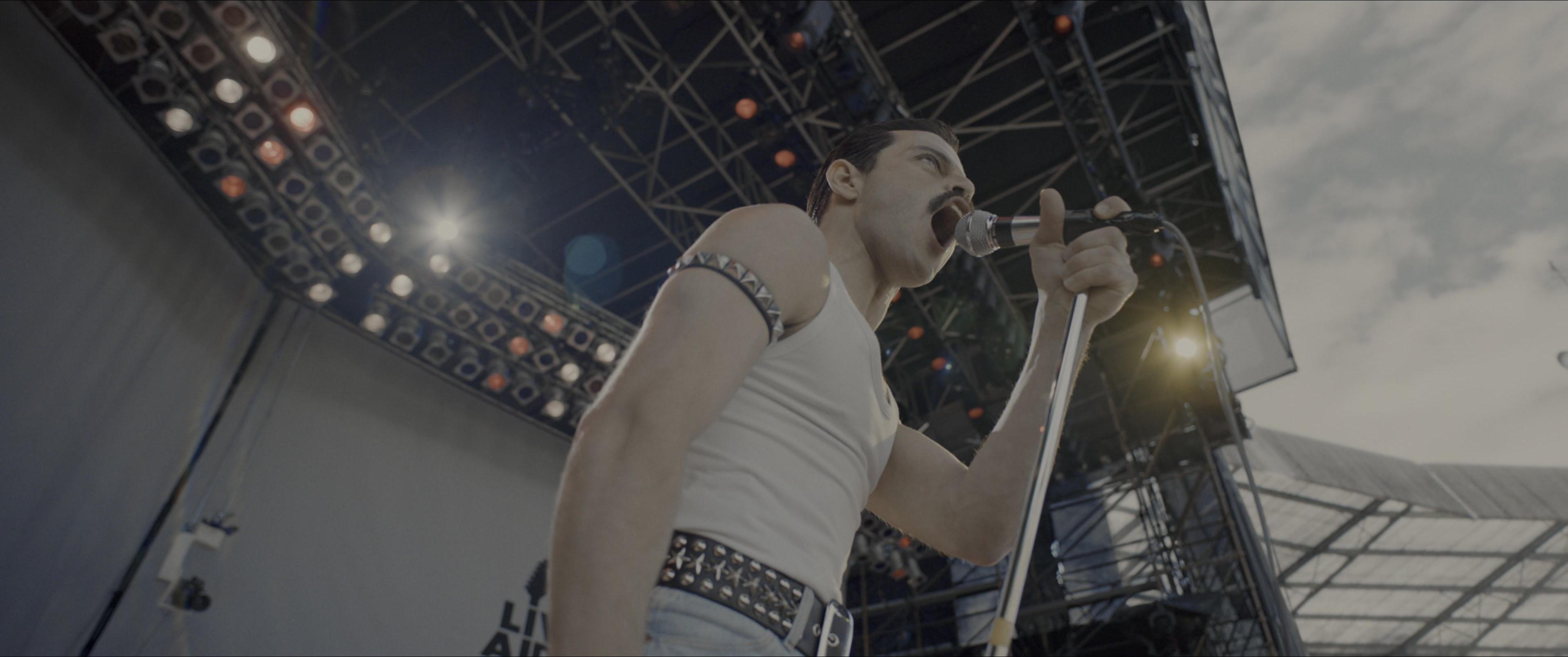 Bohemian Rhapsody (2018), wide, 2.39:1 — film still