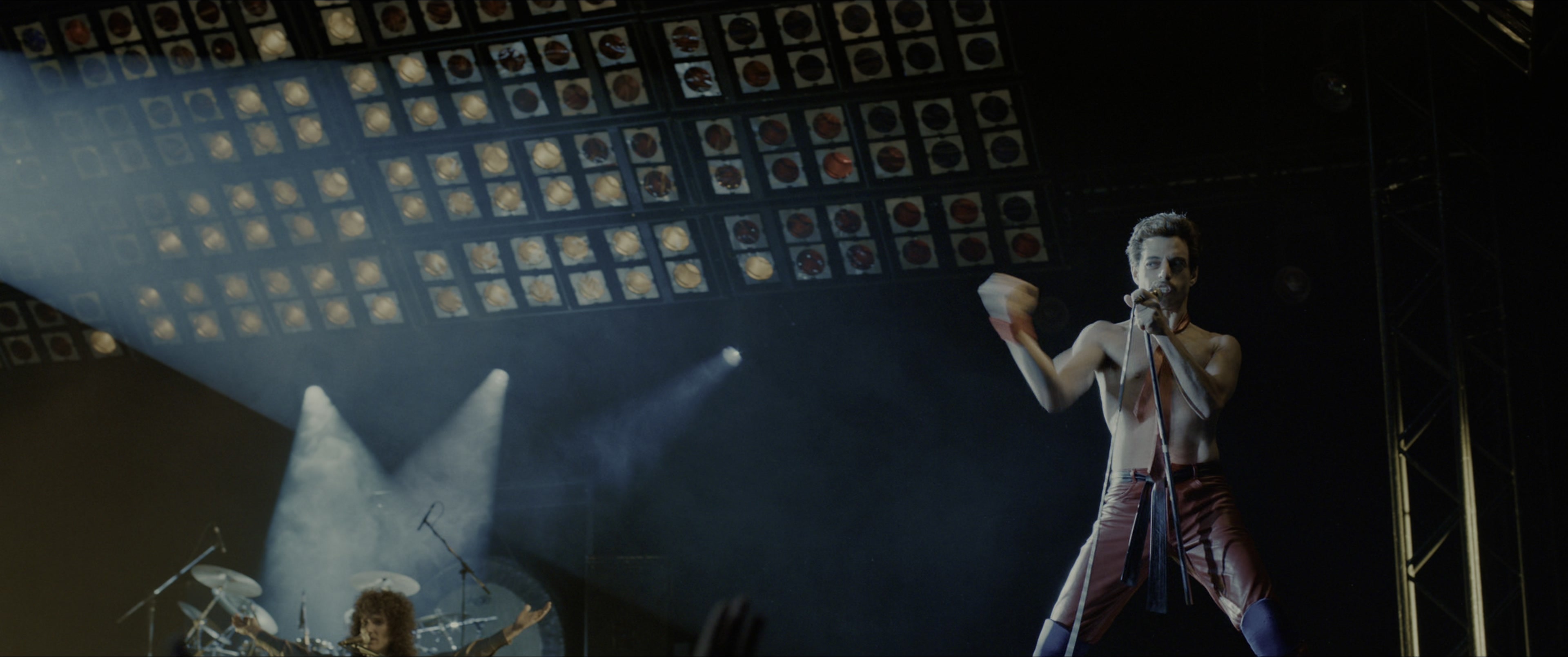 Bohemian Rhapsody (2018), wide, 2.39:1 — film still