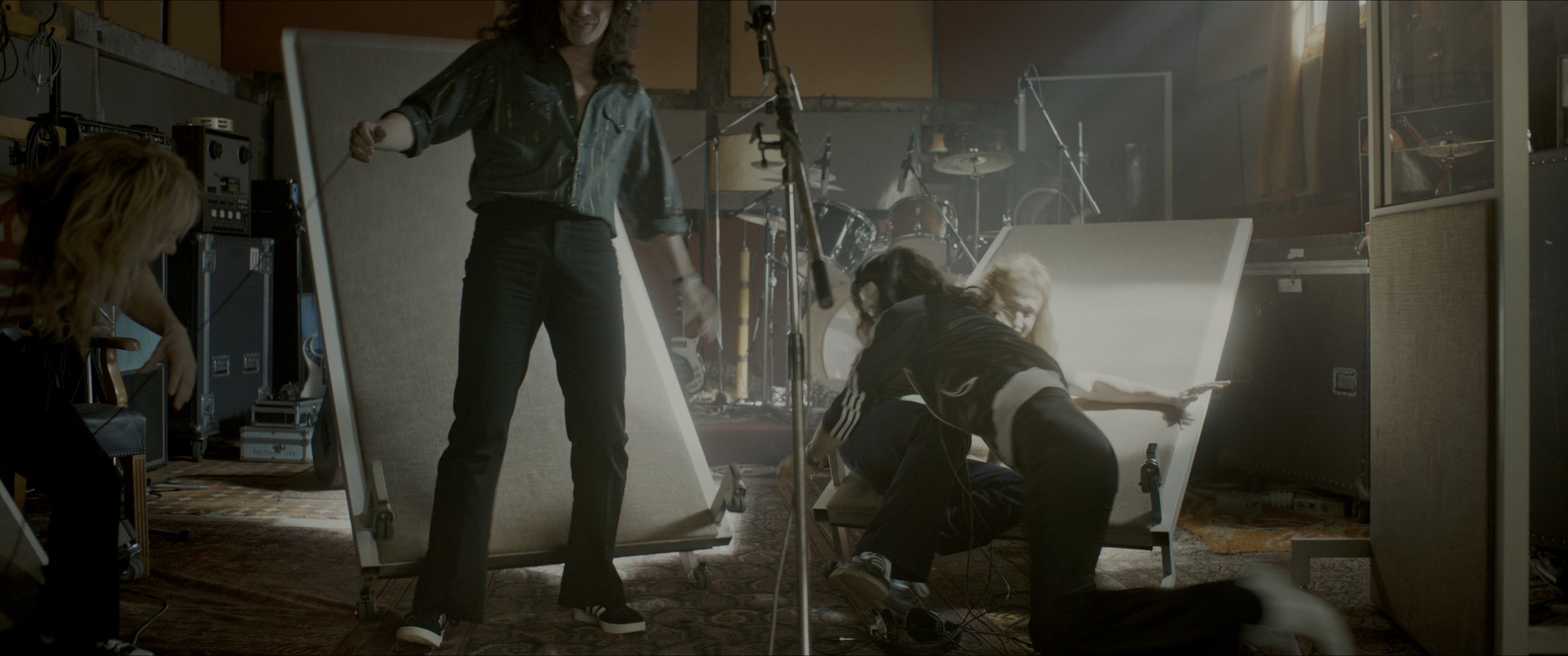 Bohemian Rhapsody (2018), wide, 2.39:1 — film still