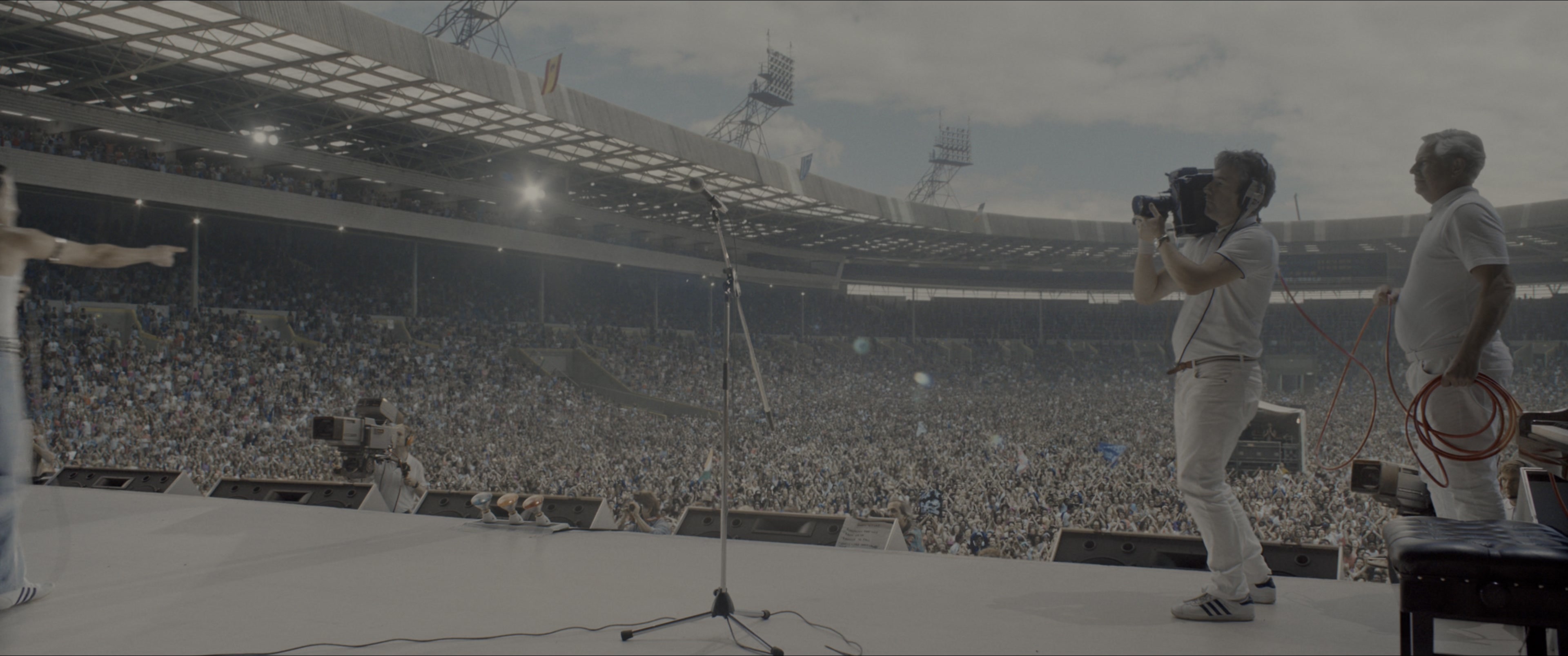 Bohemian Rhapsody (2018), wide, 2.39:1 — film still