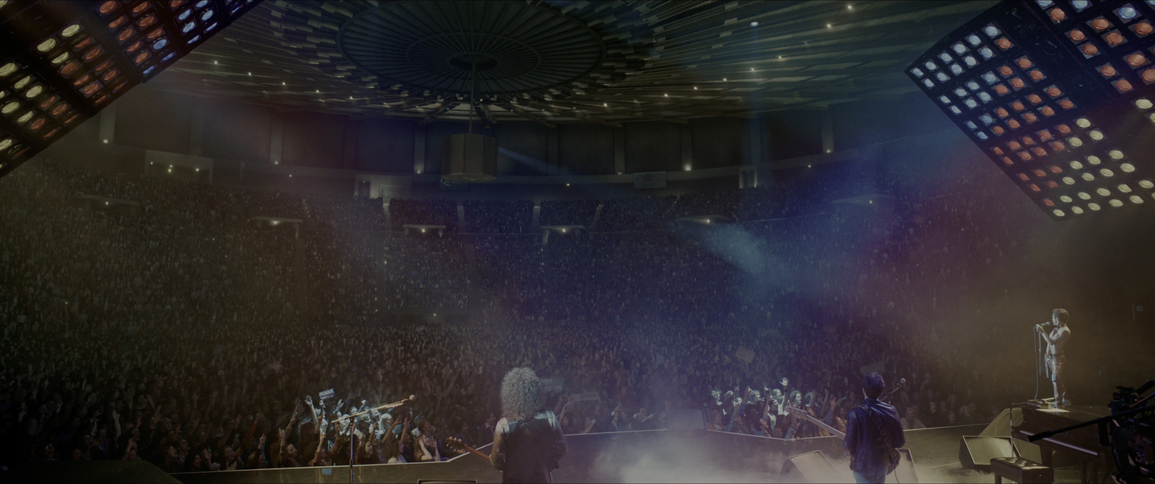 Bohemian Rhapsody (2018), wide, 2.39:1 — film still