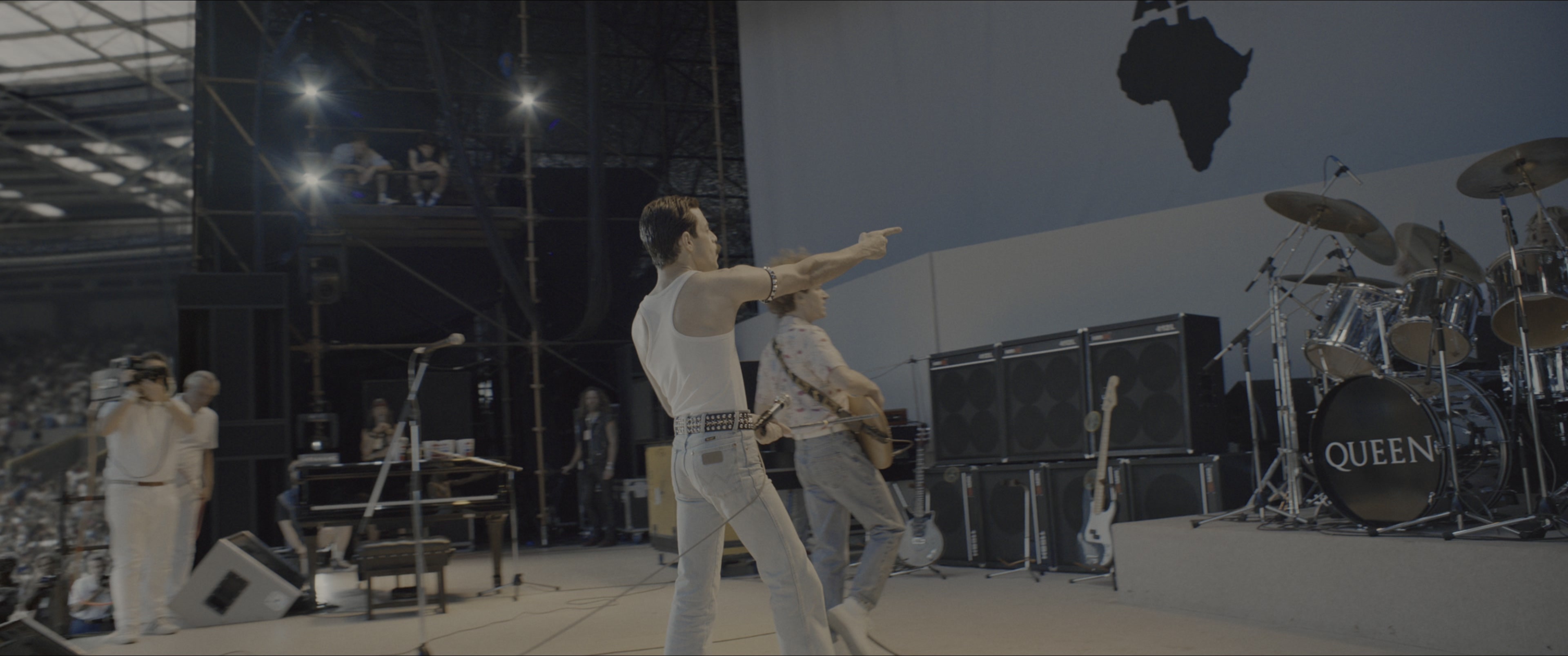 Bohemian Rhapsody (2018), wide, 2.39:1 — film still