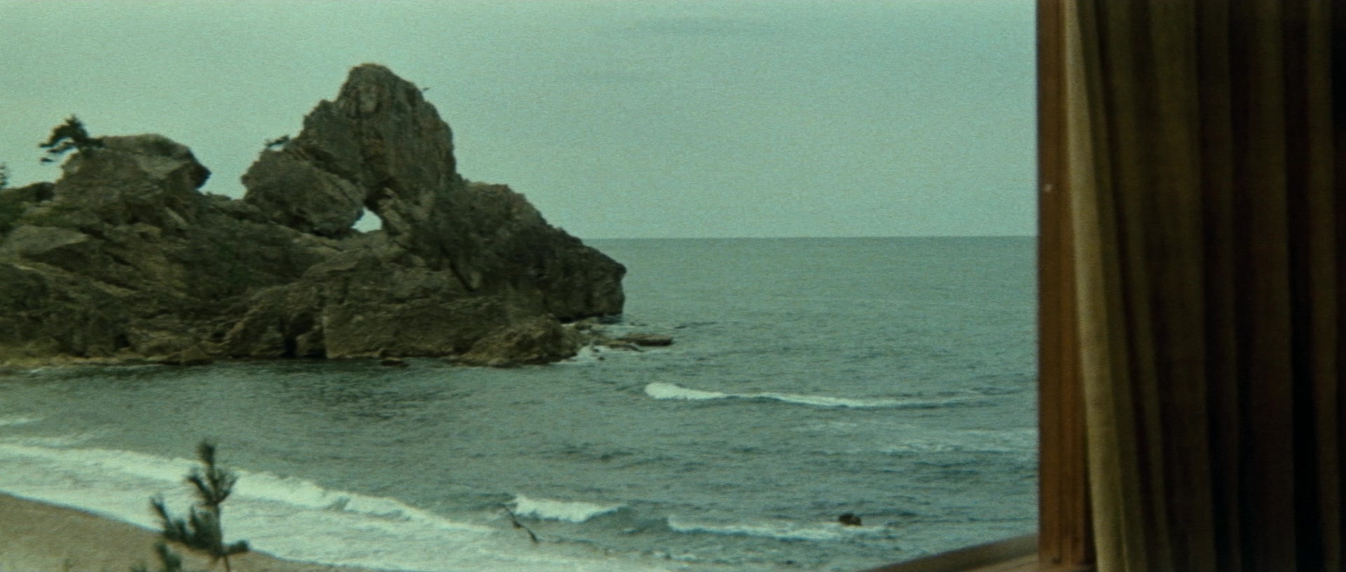 Kyôfu kikei ningen: Edogawa Rampo zenshû (1969), unknown, 2.35:1 — film still