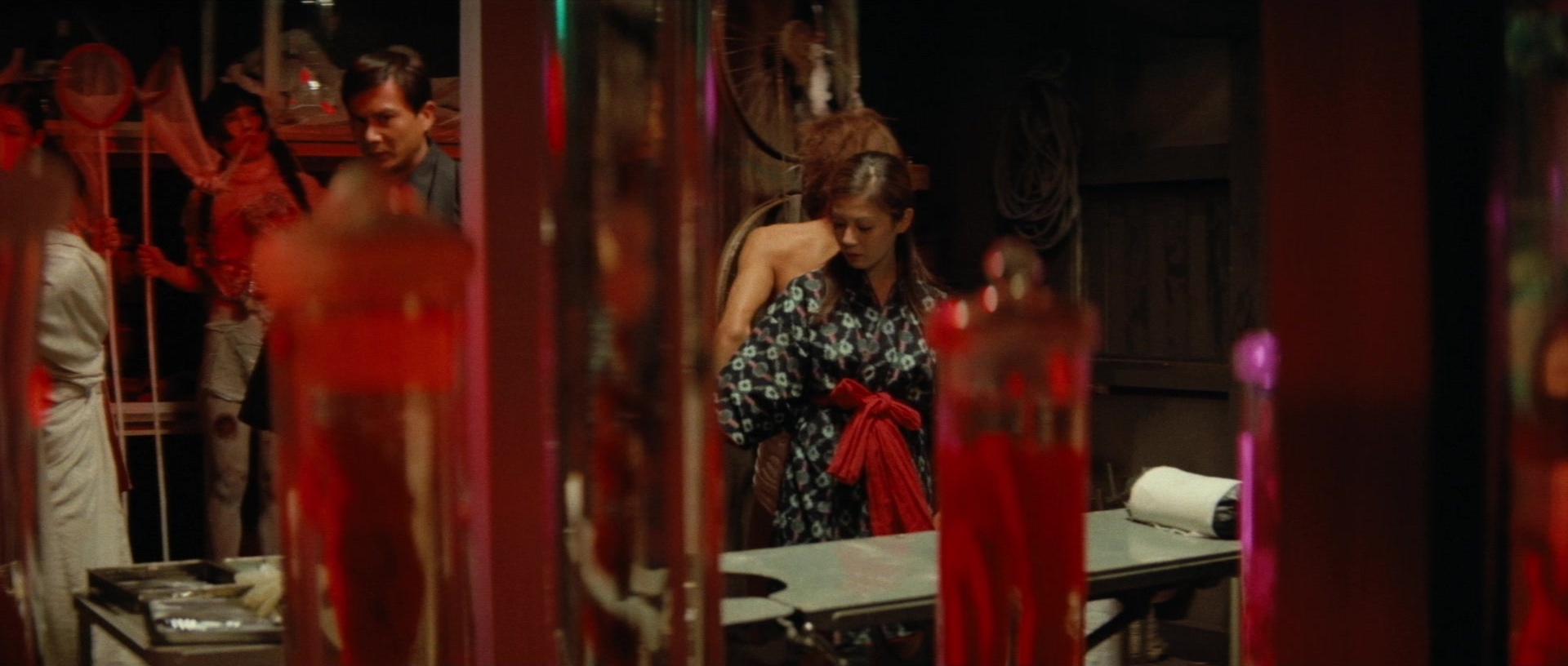 Kyôfu kikei ningen: Edogawa Rampo zenshû (1969), wide, 2.35:1 — film still