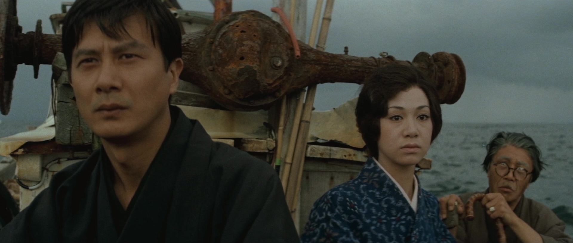 Kyôfu kikei ningen: Edogawa Rampo zenshû (1969), medium, 2.35:1 — film still