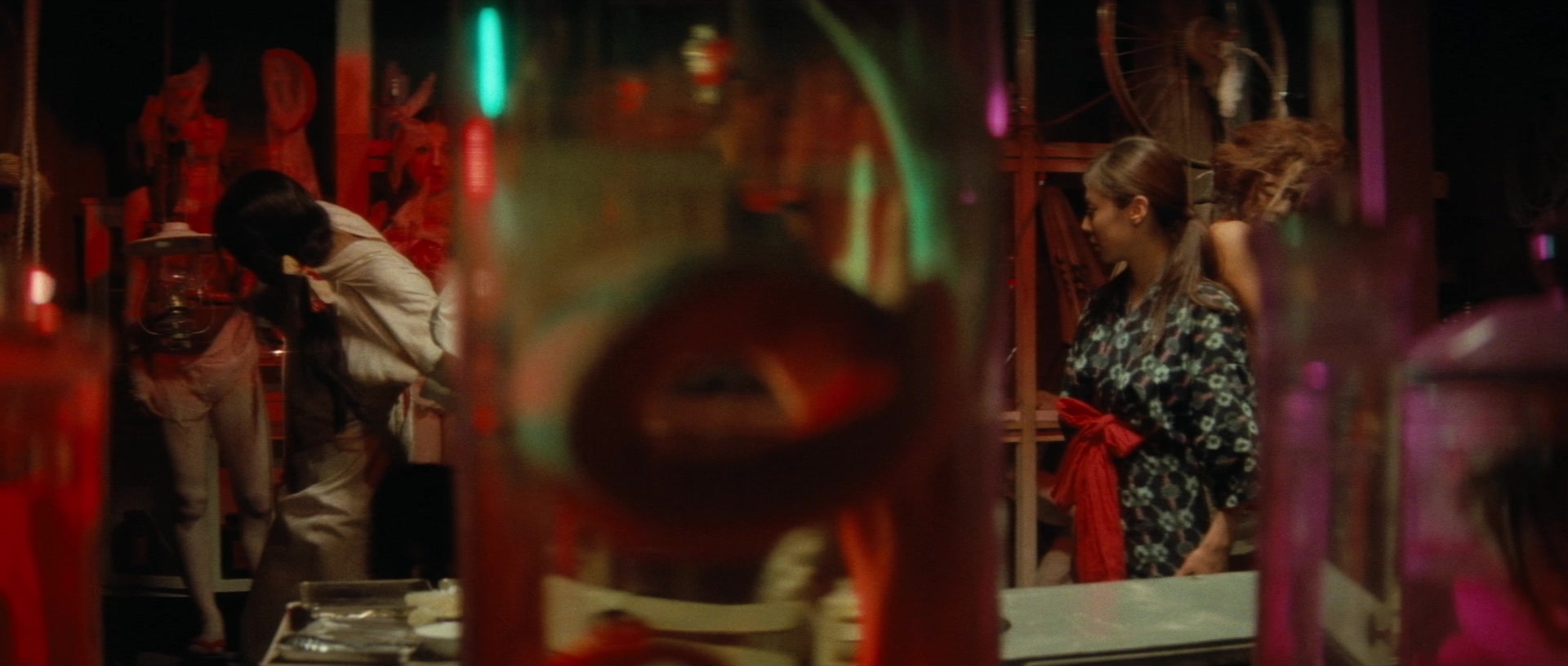 Kyôfu kikei ningen: Edogawa Rampo zenshû (1969), wide, 2.35:1 — film still