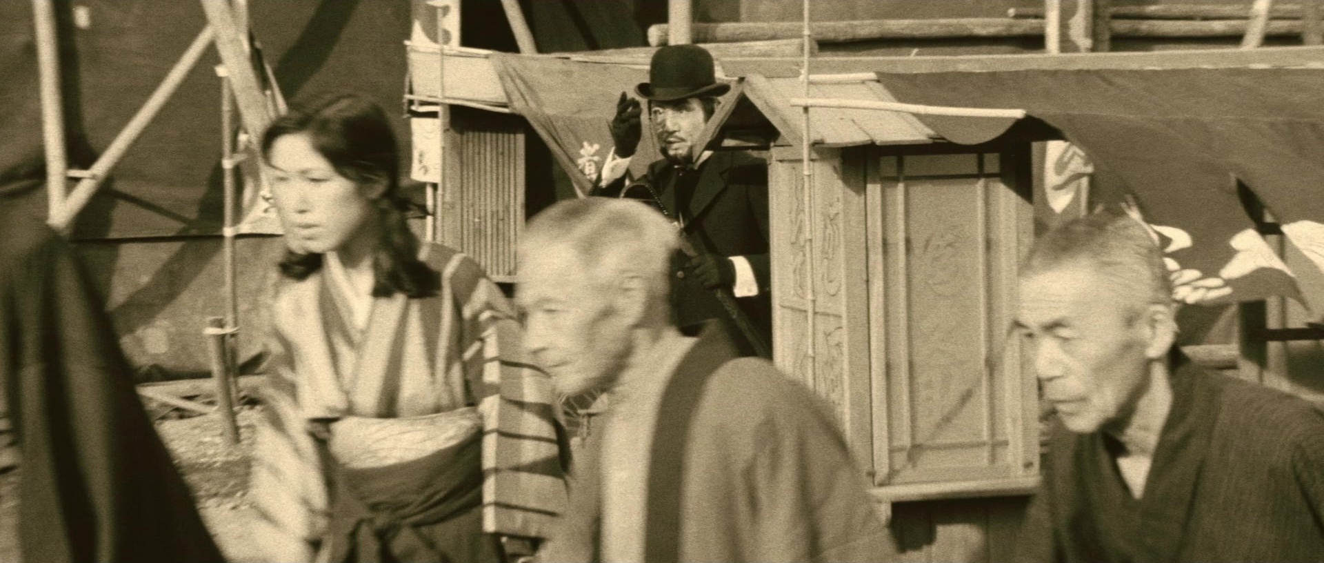 Kyôfu kikei ningen: Edogawa Rampo zenshû (1969), wide, 2.35:1 — film still