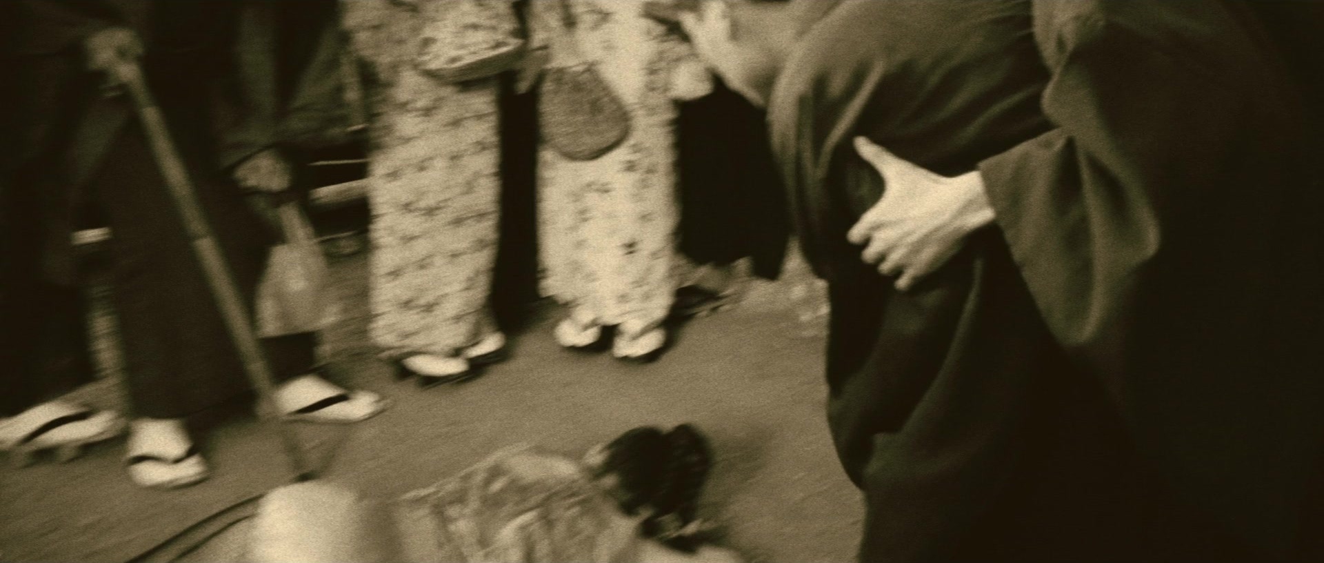 Kyôfu kikei ningen: Edogawa Rampo zenshû (1969), wide, 2.35:1 — film still
