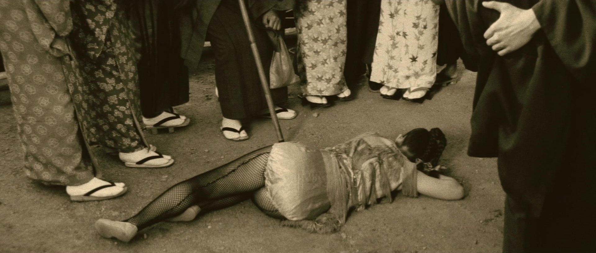 Kyôfu kikei ningen: Edogawa Rampo zenshû (1969), wide, 2.35:1 — film still
