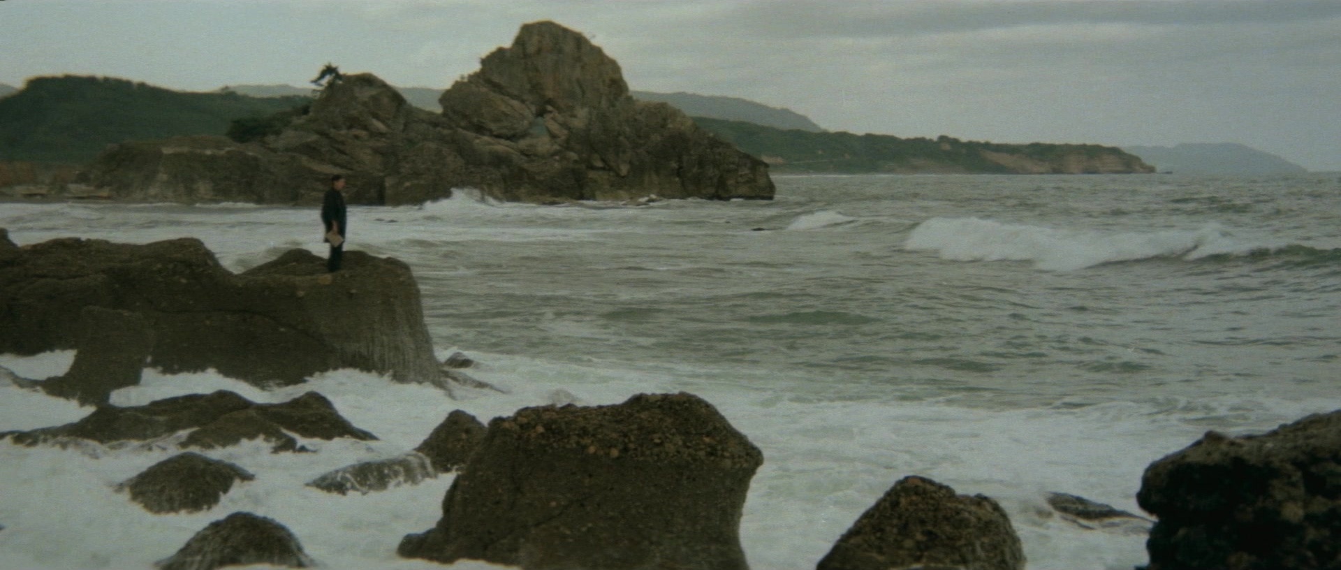 Kyôfu kikei ningen: Edogawa Rampo zenshû (1969), unknown, 2.35:1 — film still