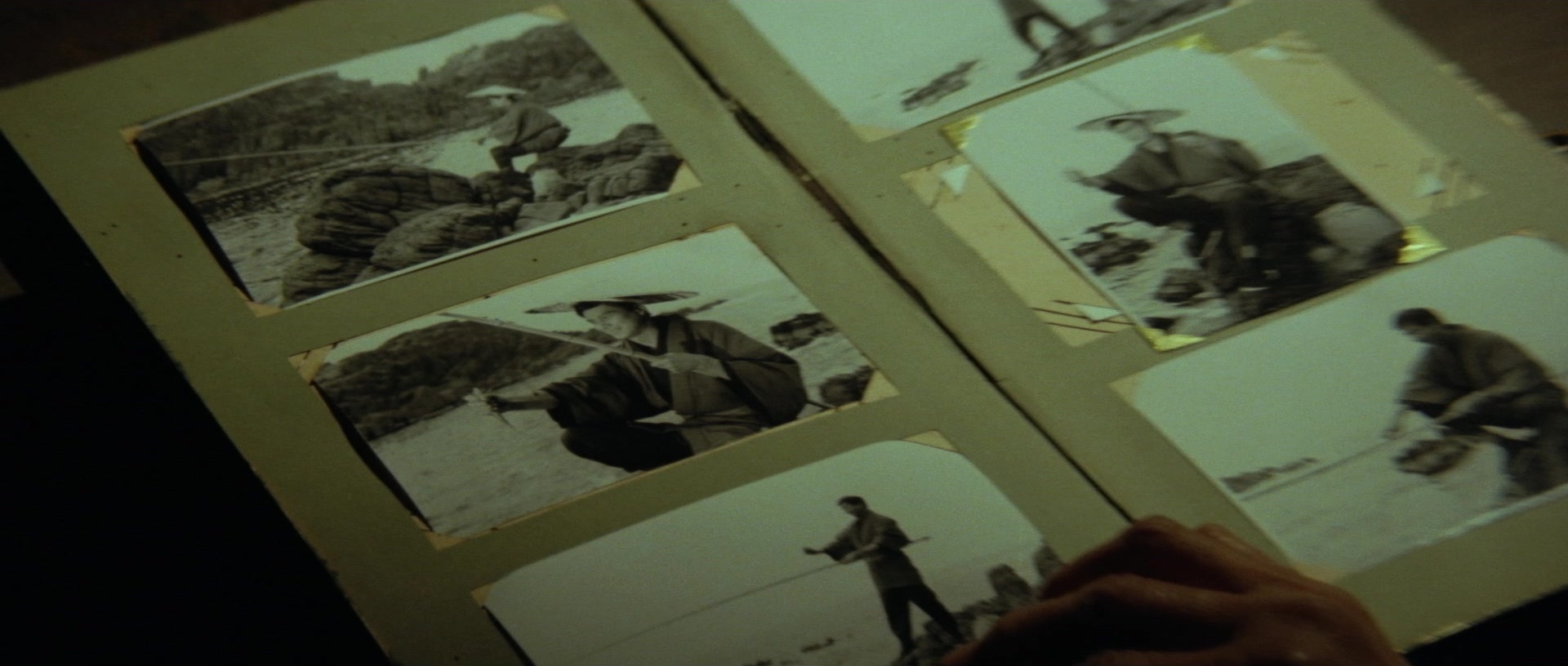 Kyôfu kikei ningen: Edogawa Rampo zenshû (1969), wide, 2.35:1 — film still
