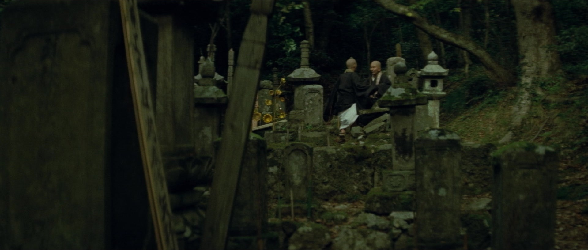 Kyôfu kikei ningen: Edogawa Rampo zenshû (1969), wide, 2.35:1 — film still