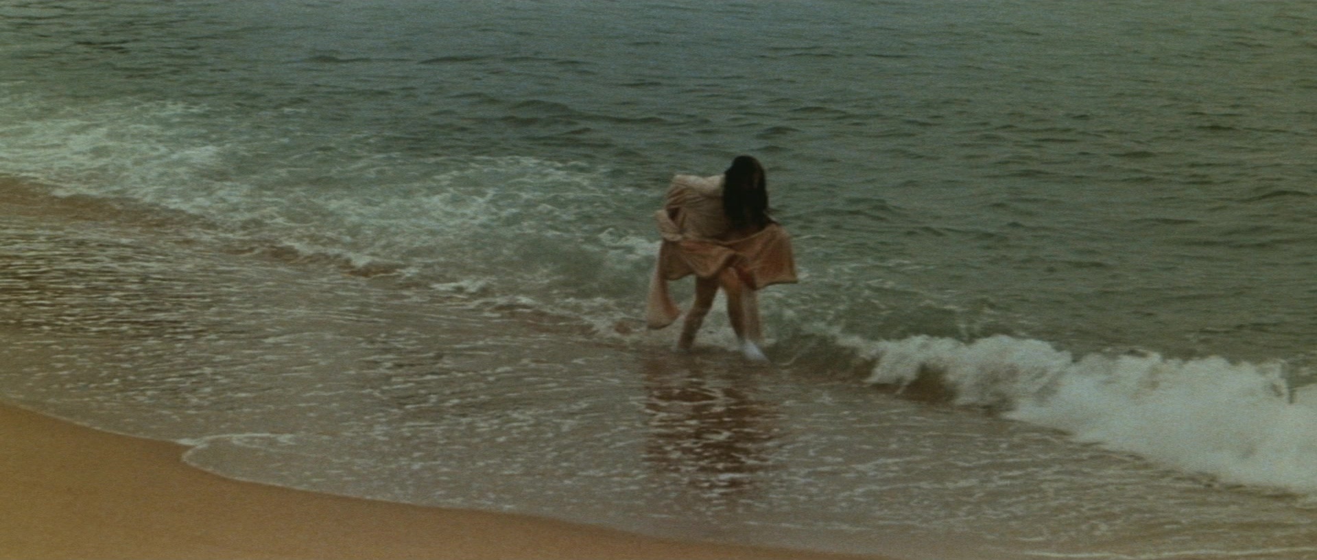 Kyôfu kikei ningen: Edogawa Rampo zenshû (1969), unknown, 2.35:1 — film still