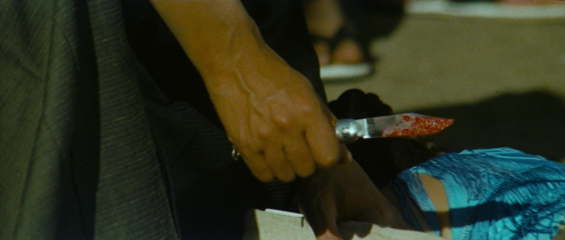 Kyôfu kikei ningen: Edogawa Rampo zenshû (1969), wide, 2.35:1 — film still