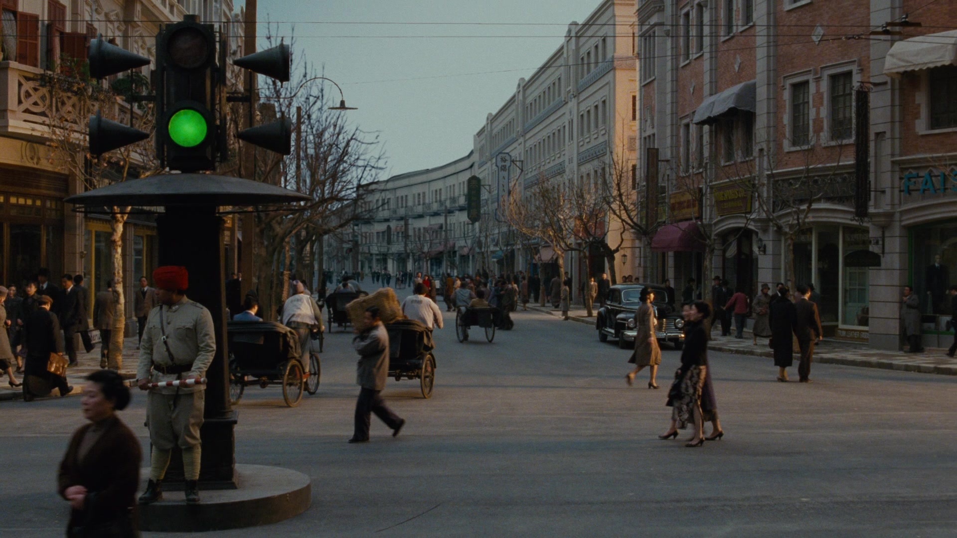 Se, jie (2007), wide, 1.78:1 — film still