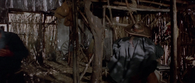 Per qualche dollaro in più — film still