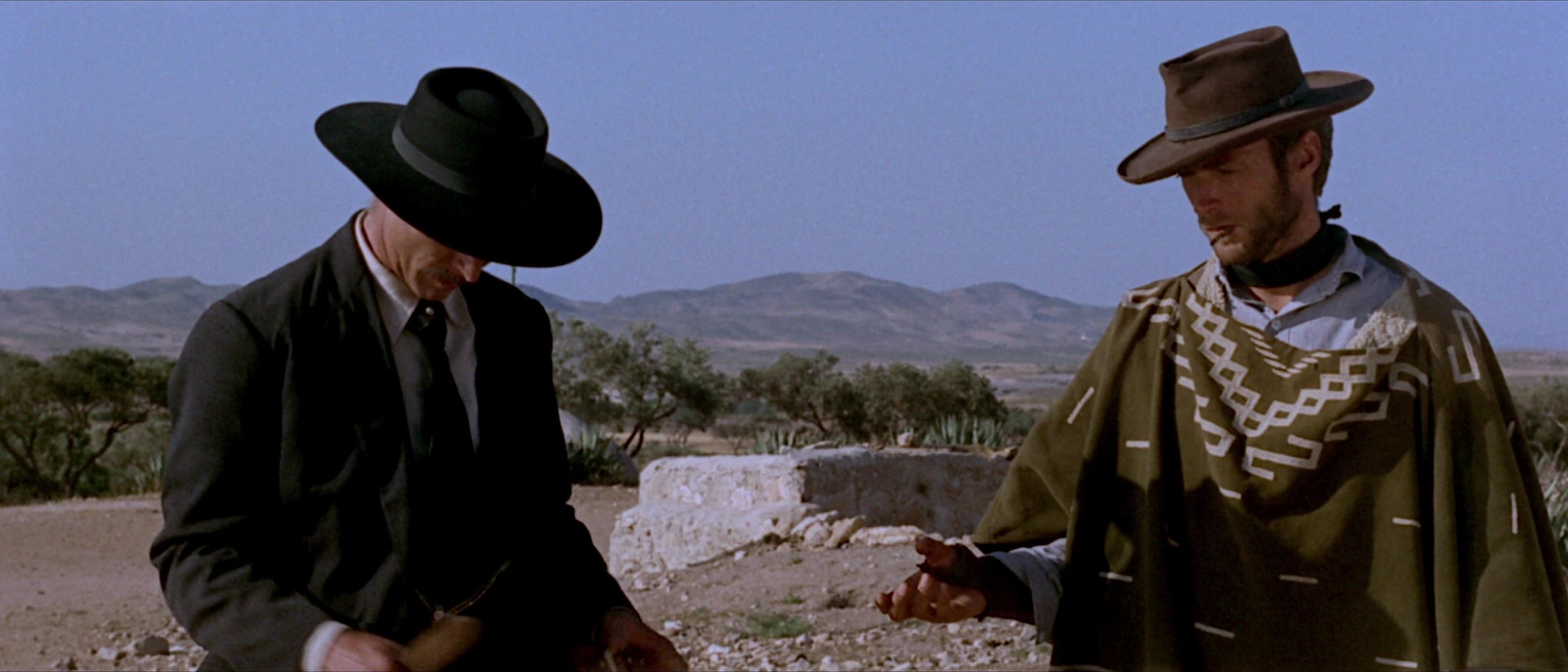 Per qualche dollaro in più (1965), wide, 2.33:1 — film still