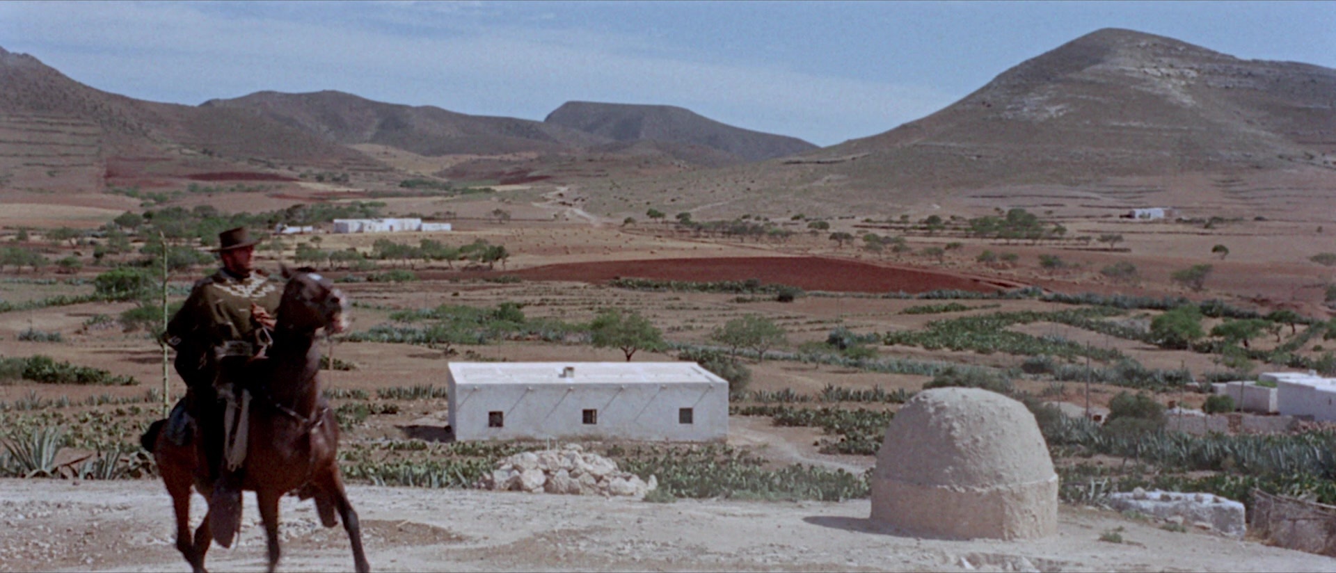 Per qualche dollaro in più (1965), unknown, 2.33:1 — film still