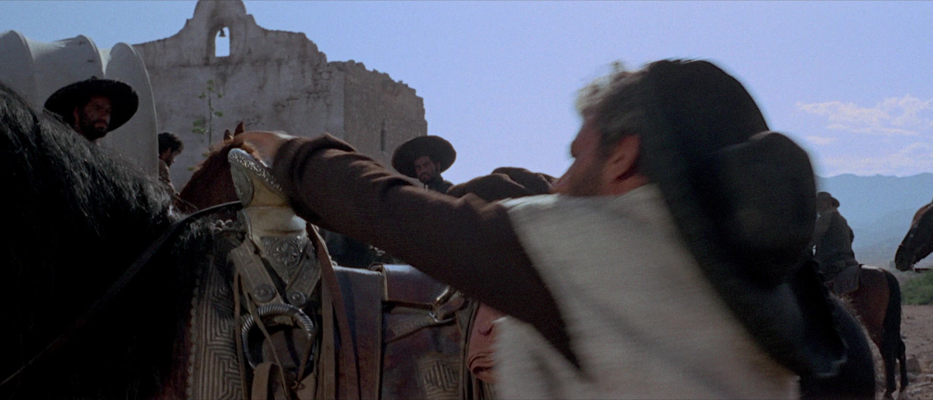 Per qualche dollaro in più (1965), wide, 2.33:1 — film still