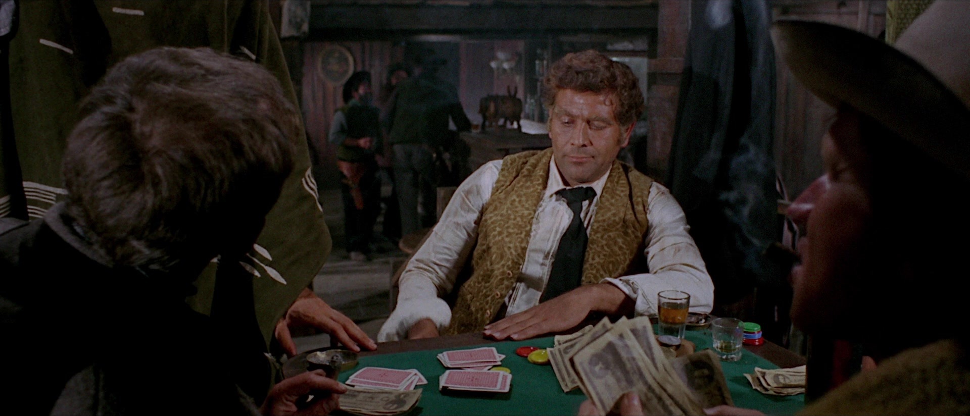 Per qualche dollaro in più (1965), wide, 2.33:1 — film still