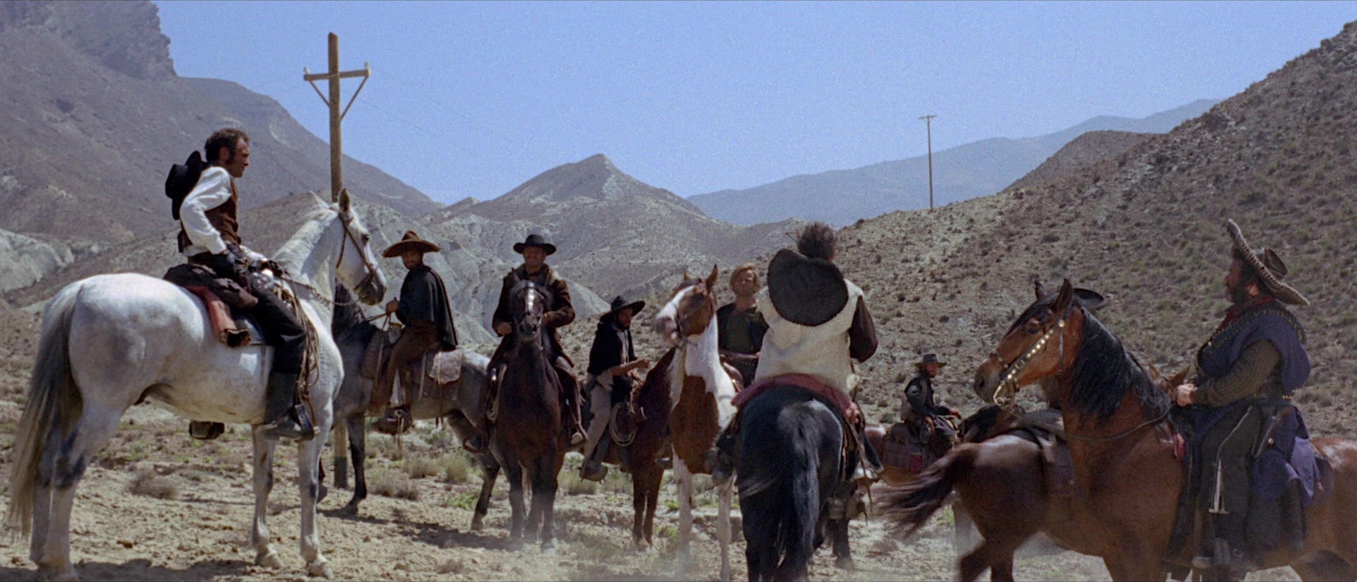 Per qualche dollaro in più (1965), wide, 2.33:1 — film still