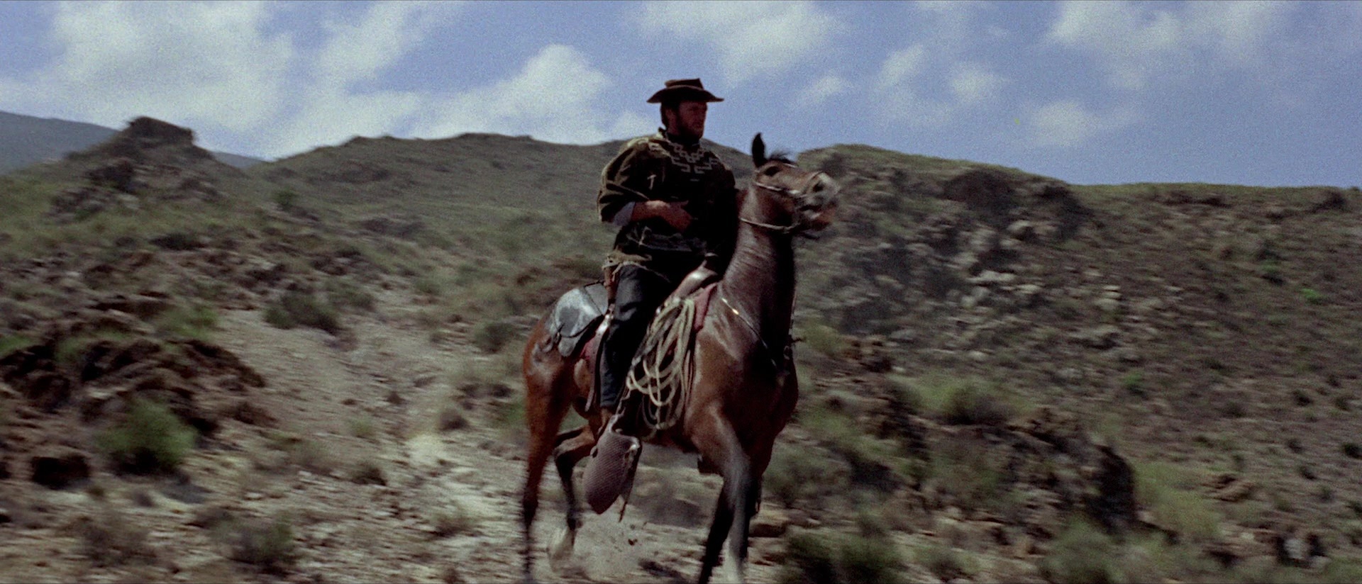 Per qualche dollaro in più (1965), wide, 2.33:1 — film still