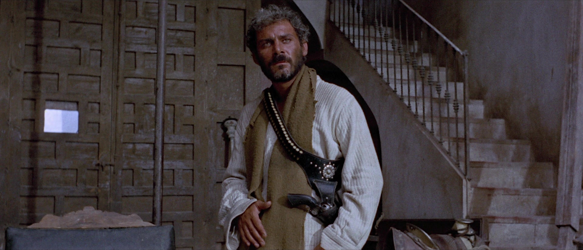 Per qualche dollaro in più (1965), wide, 2.33:1 — film still
