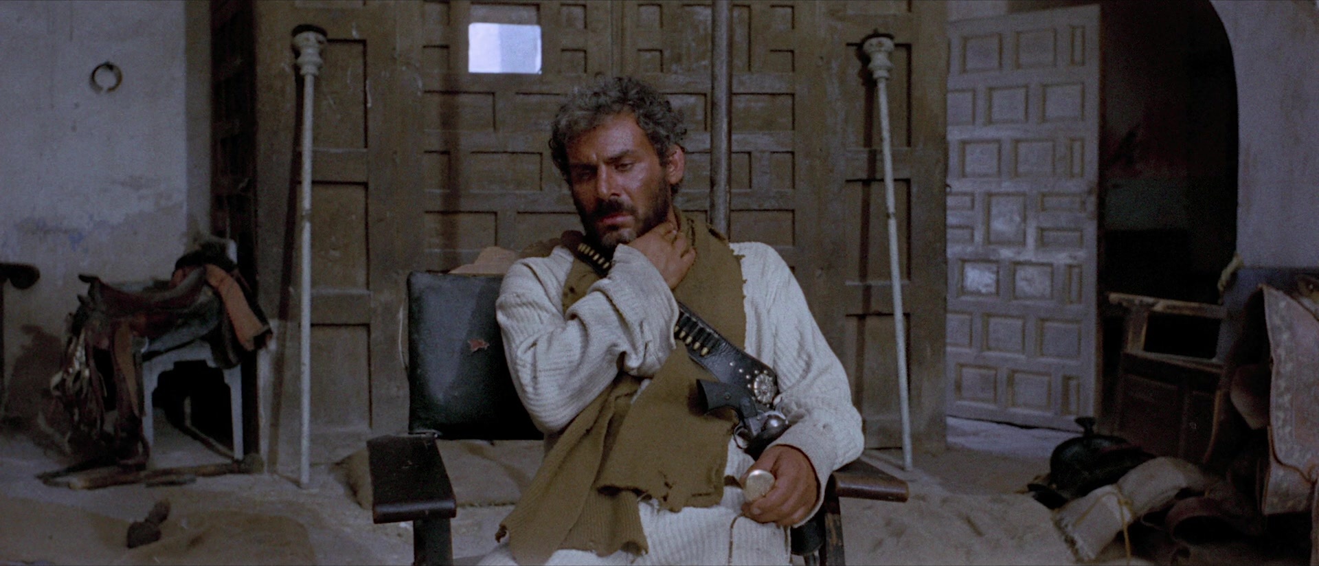 Per qualche dollaro in più (1965), wide, 2.33:1 — film still