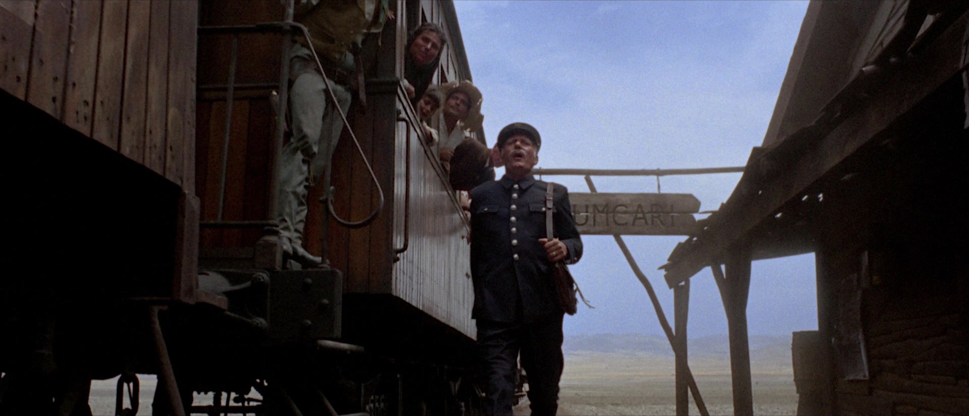 Per qualche dollaro in più (1965), wide, 2.33:1 — film still