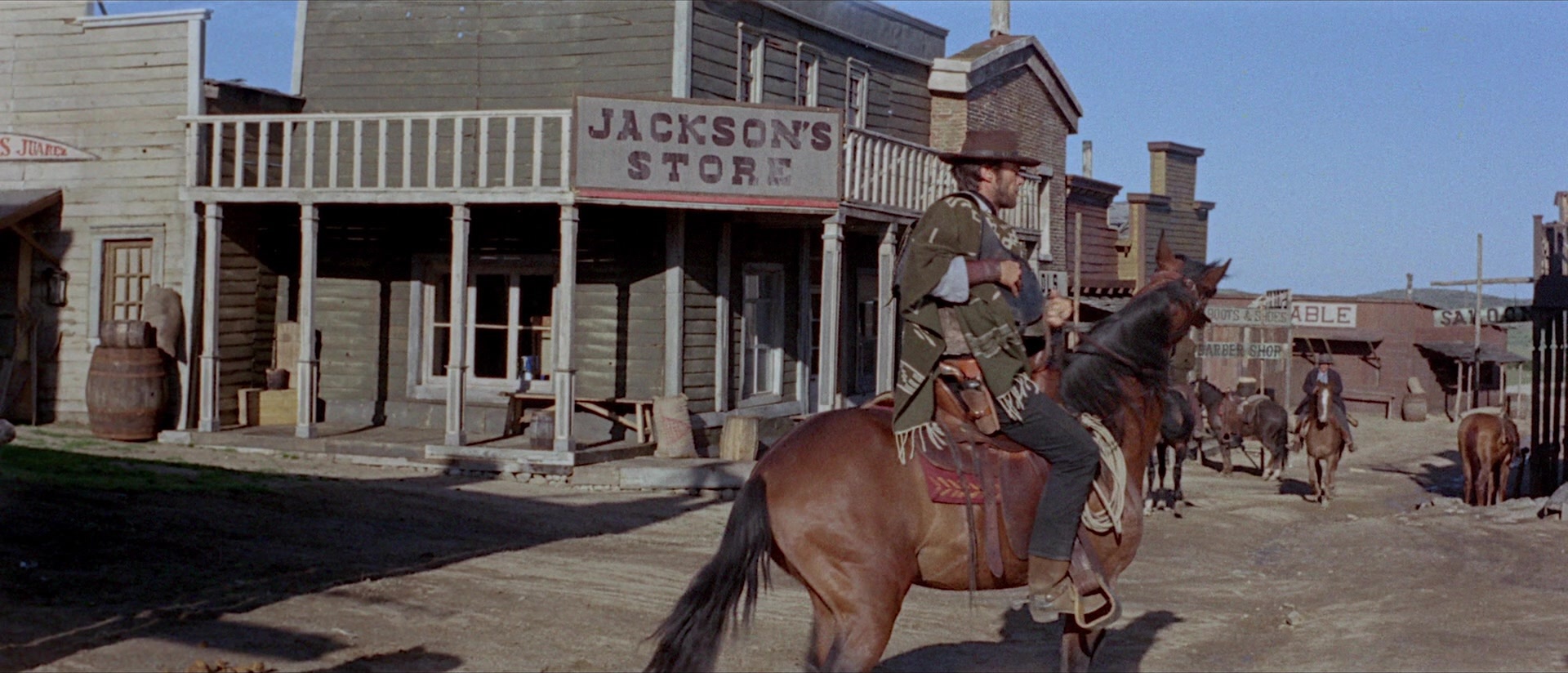 Per qualche dollaro in più (1965), wide, 2.33:1 — film still