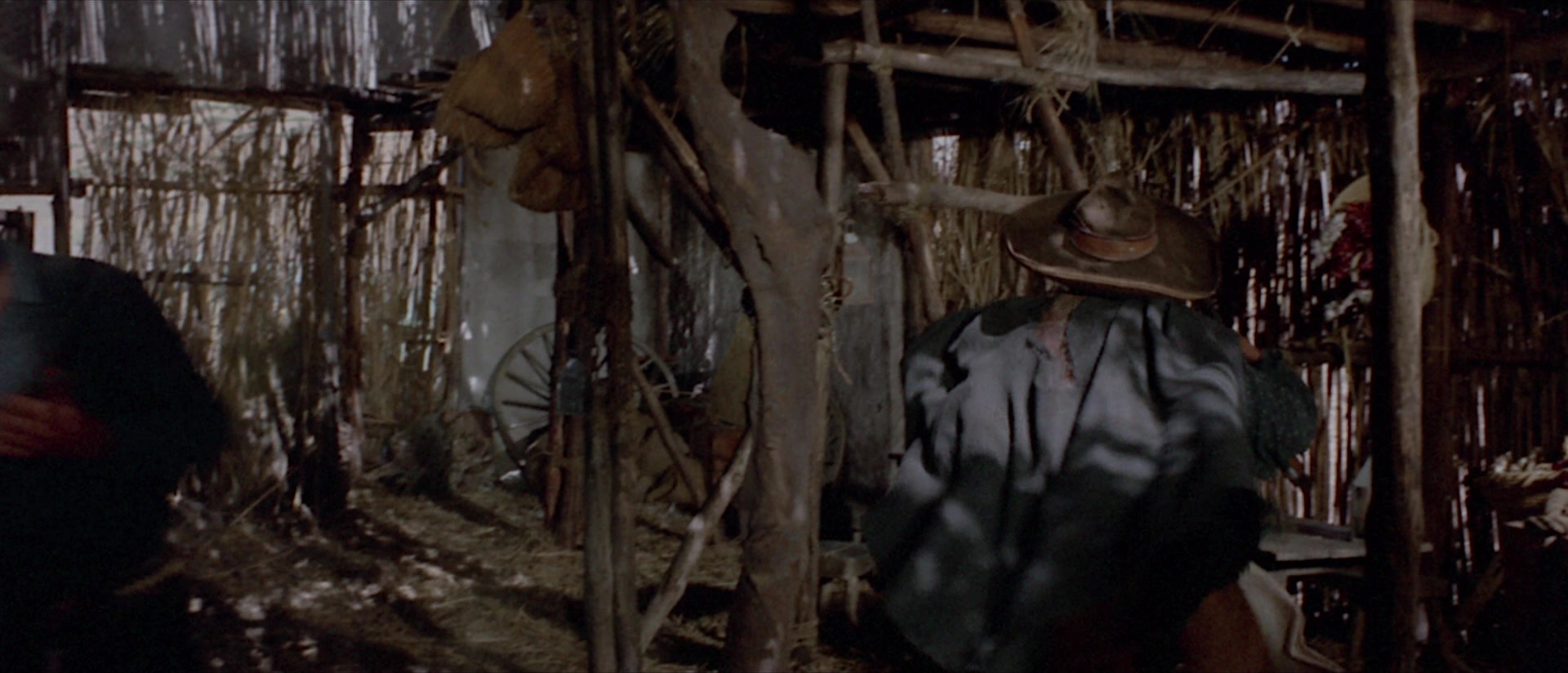 Per qualche dollaro in più (1965), wide, 2.33:1 — film still